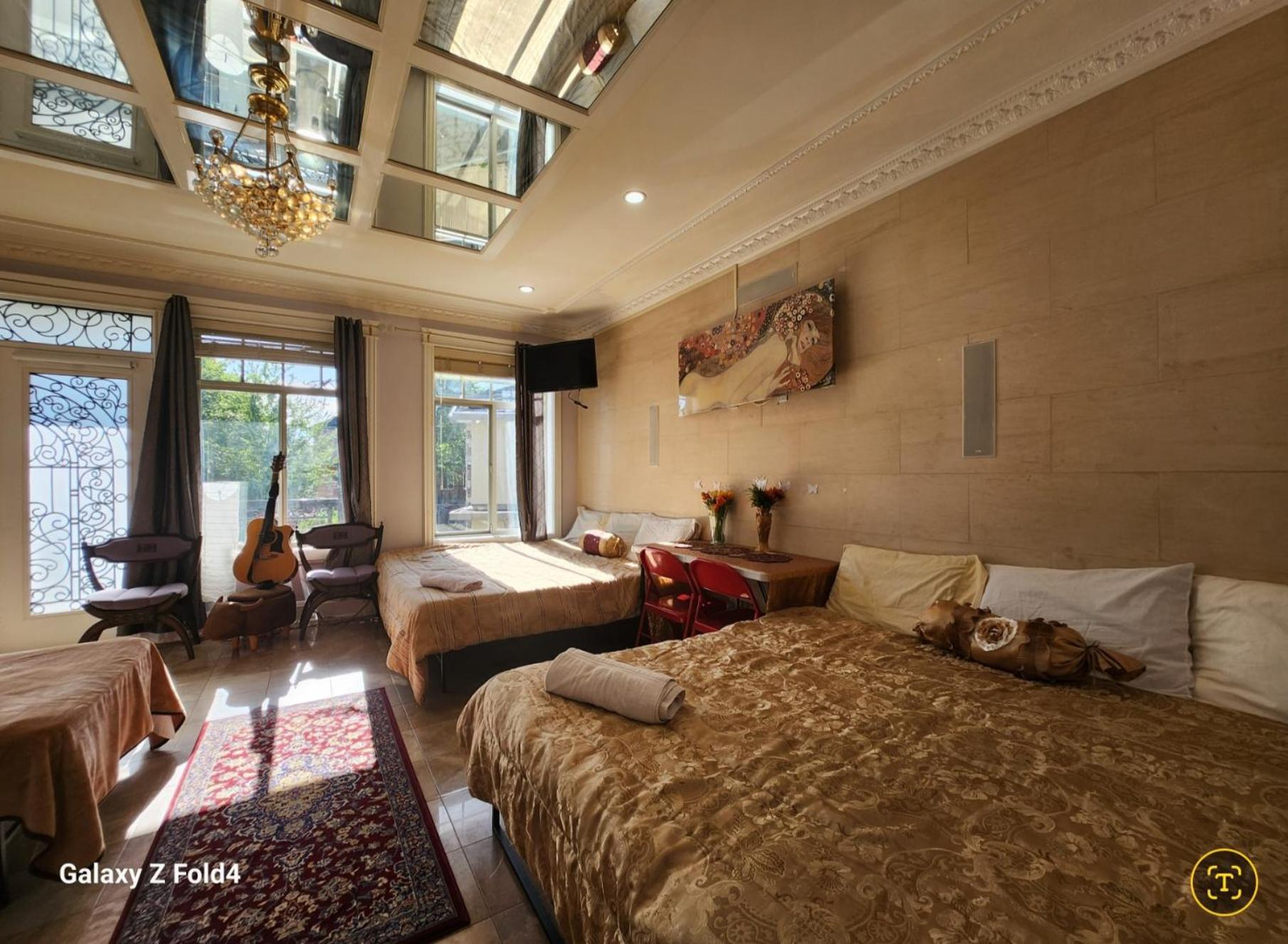 Japanese-Style Room