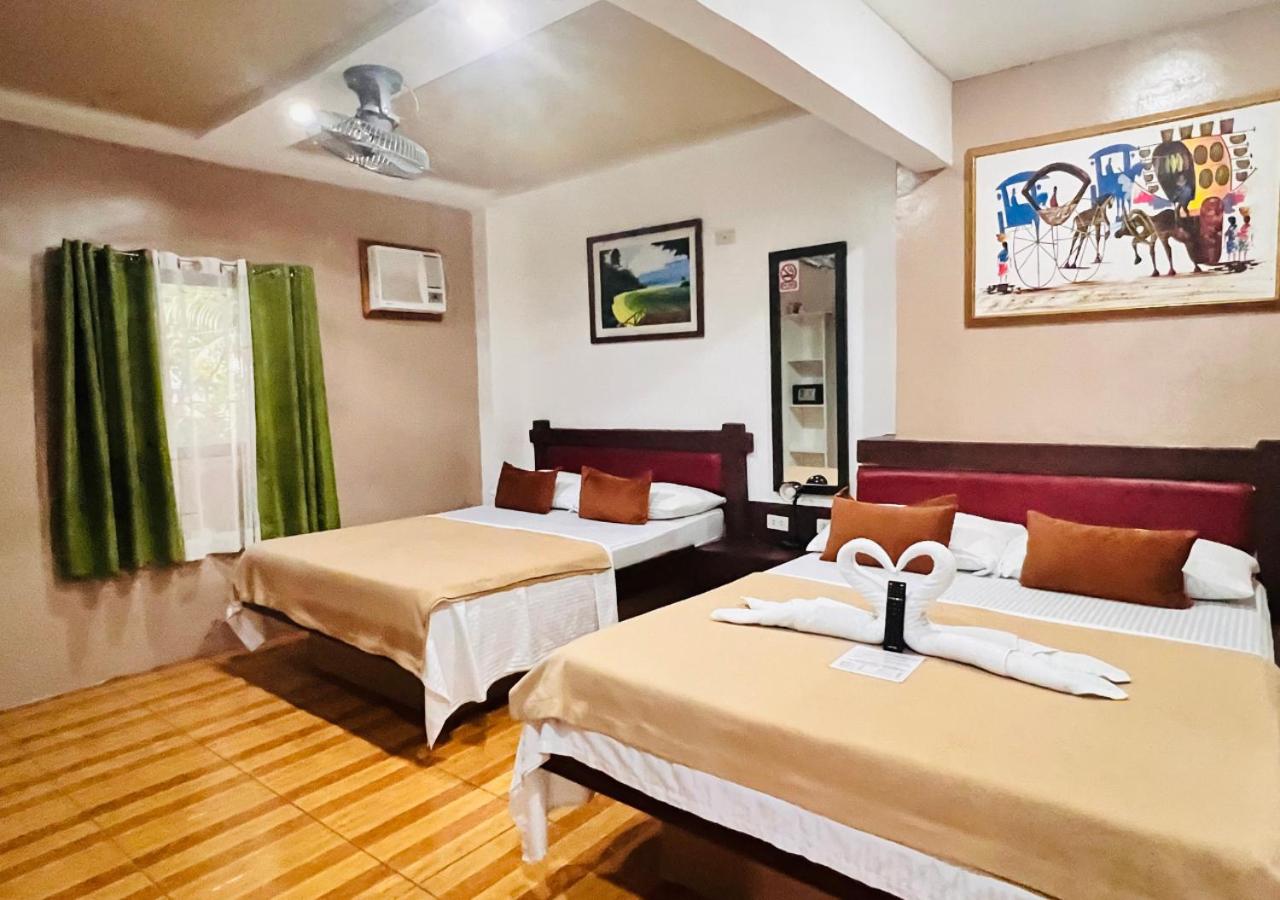 Deluxe Room - Photo 1