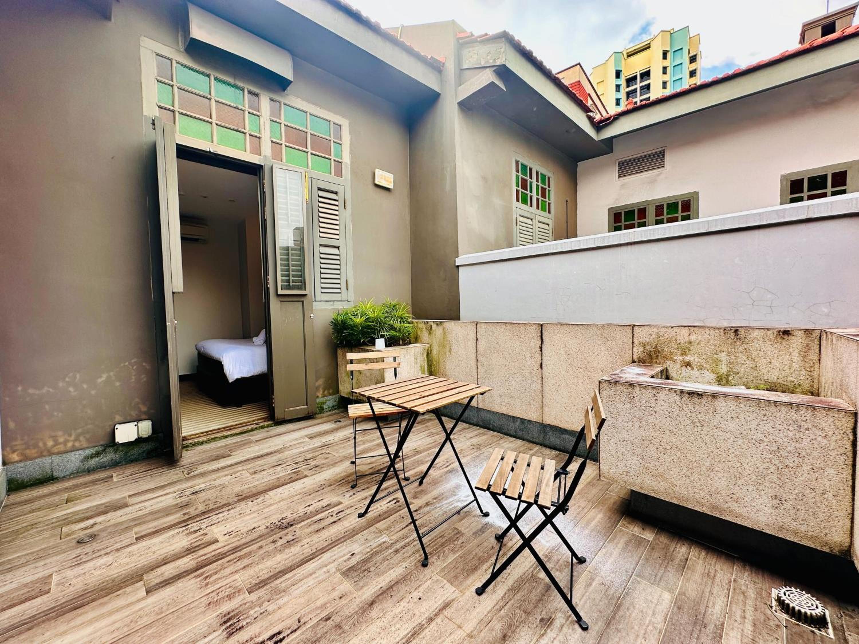 Courtyard Room photo 2