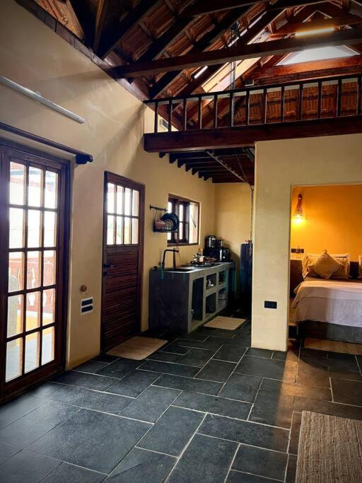 One-Bedroom House photo 1