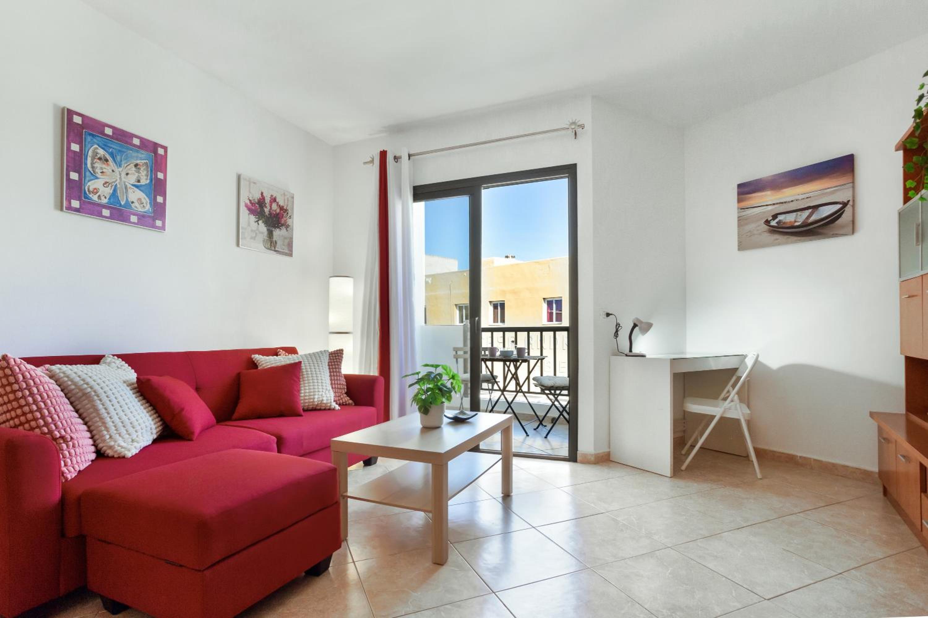 Apartamento de un dormitorio superior con balcón