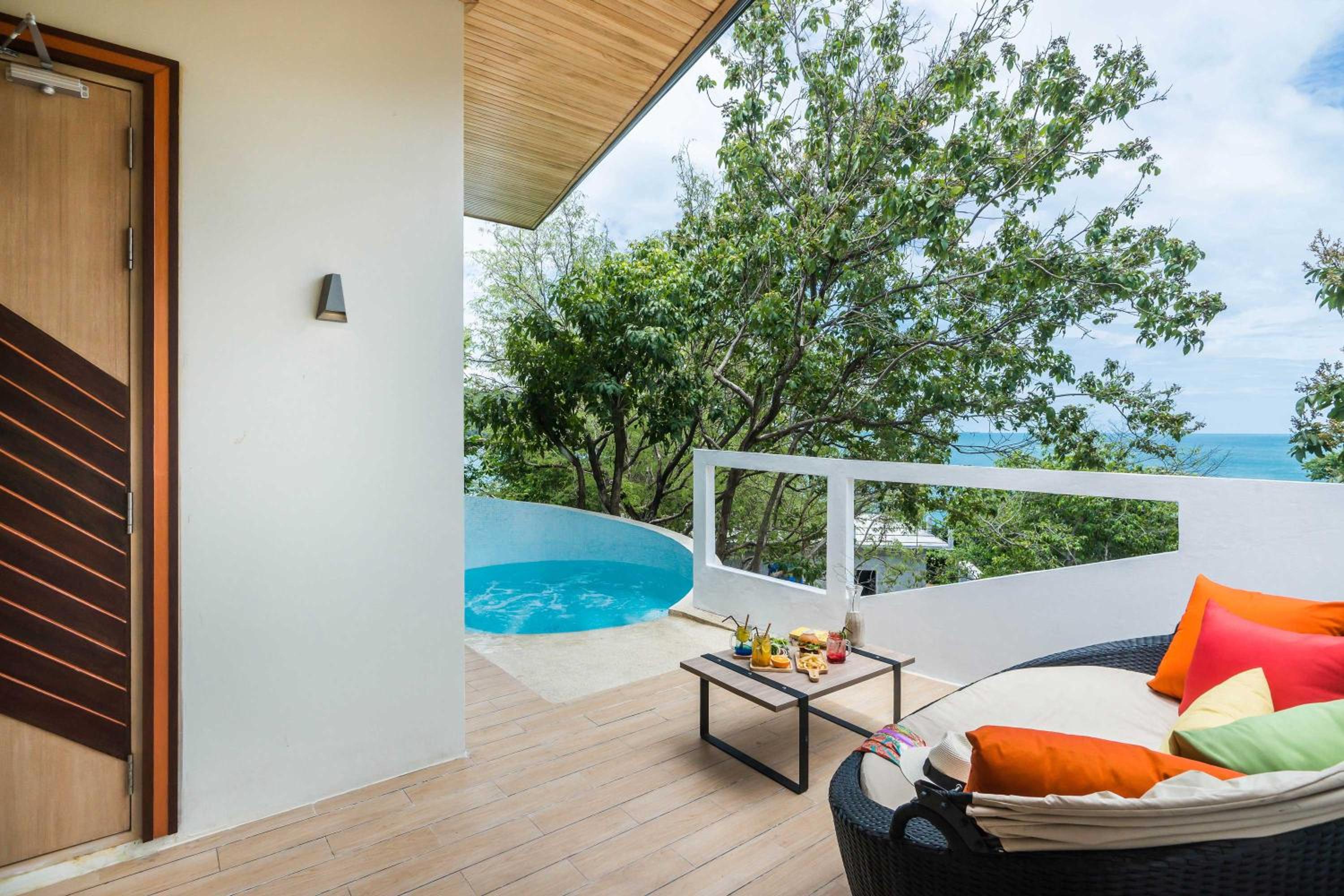 Villa with Garden View - Photo 7