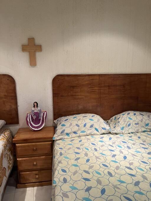 One-Bedroom House photo 1