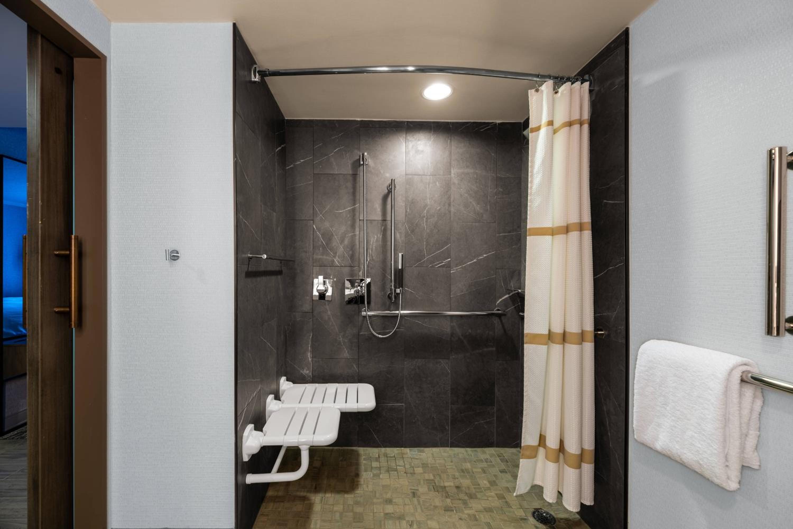 King Room - Photo 5