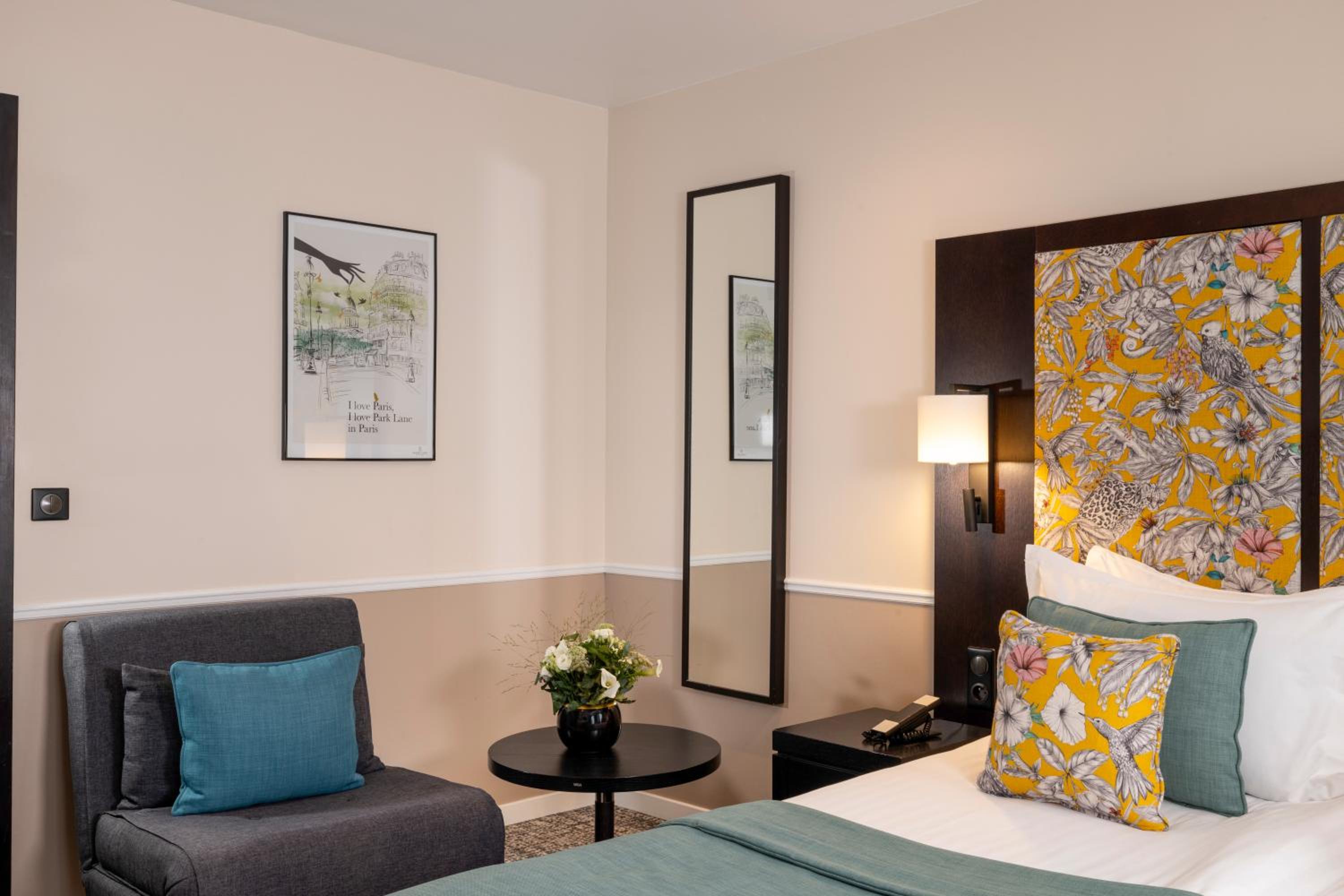 Deluxe Twin Room photo 3