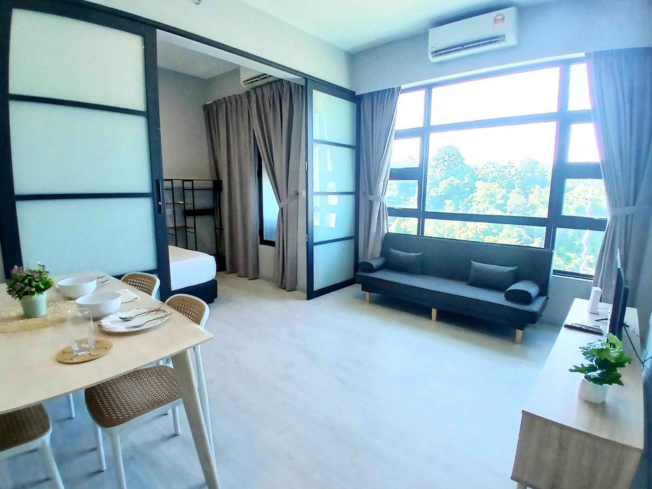 Two-Bedroom Apartment With Mountain View