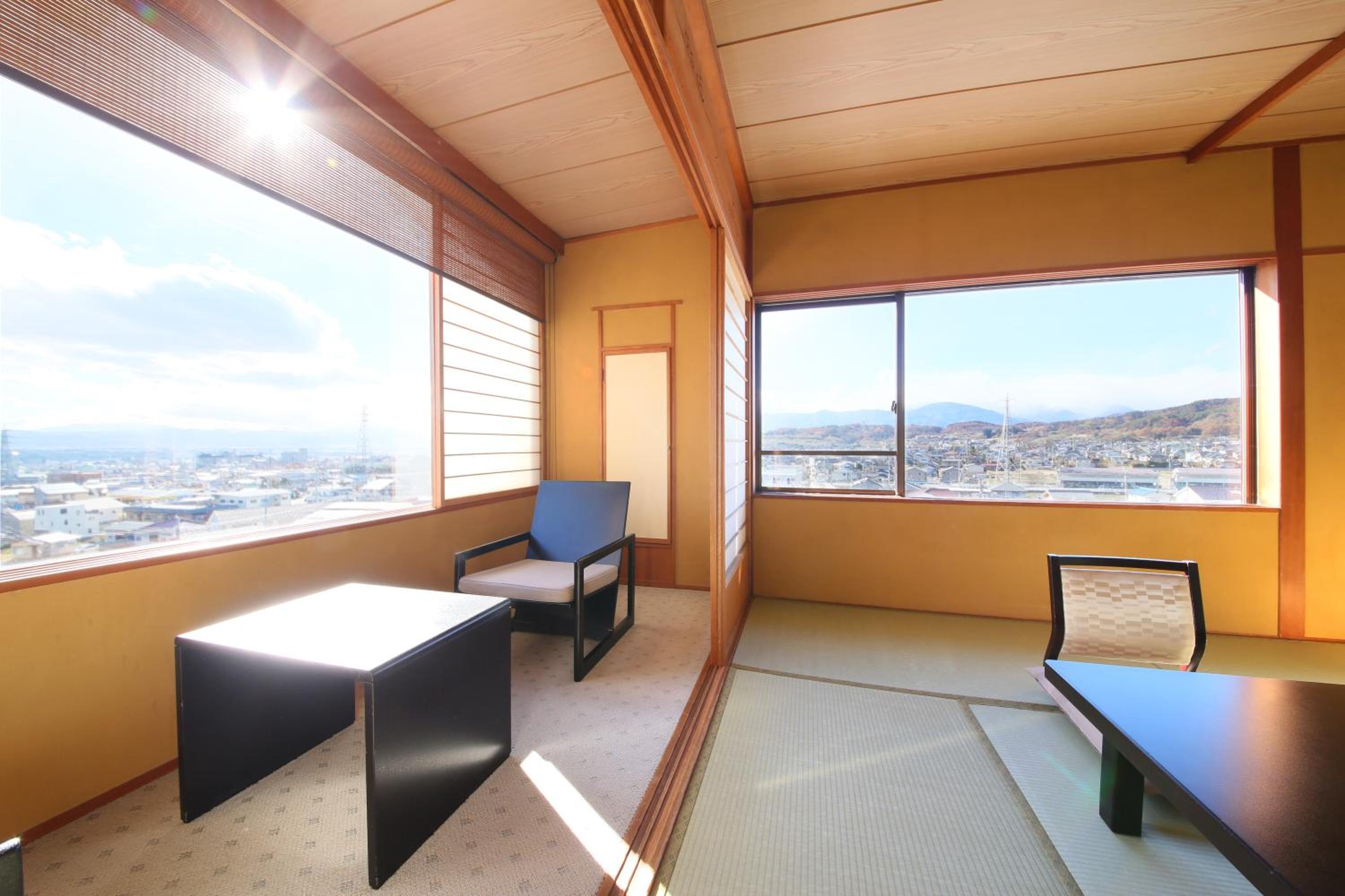 Japanese-Style Room with Semi Open-Air Bath  photo 2