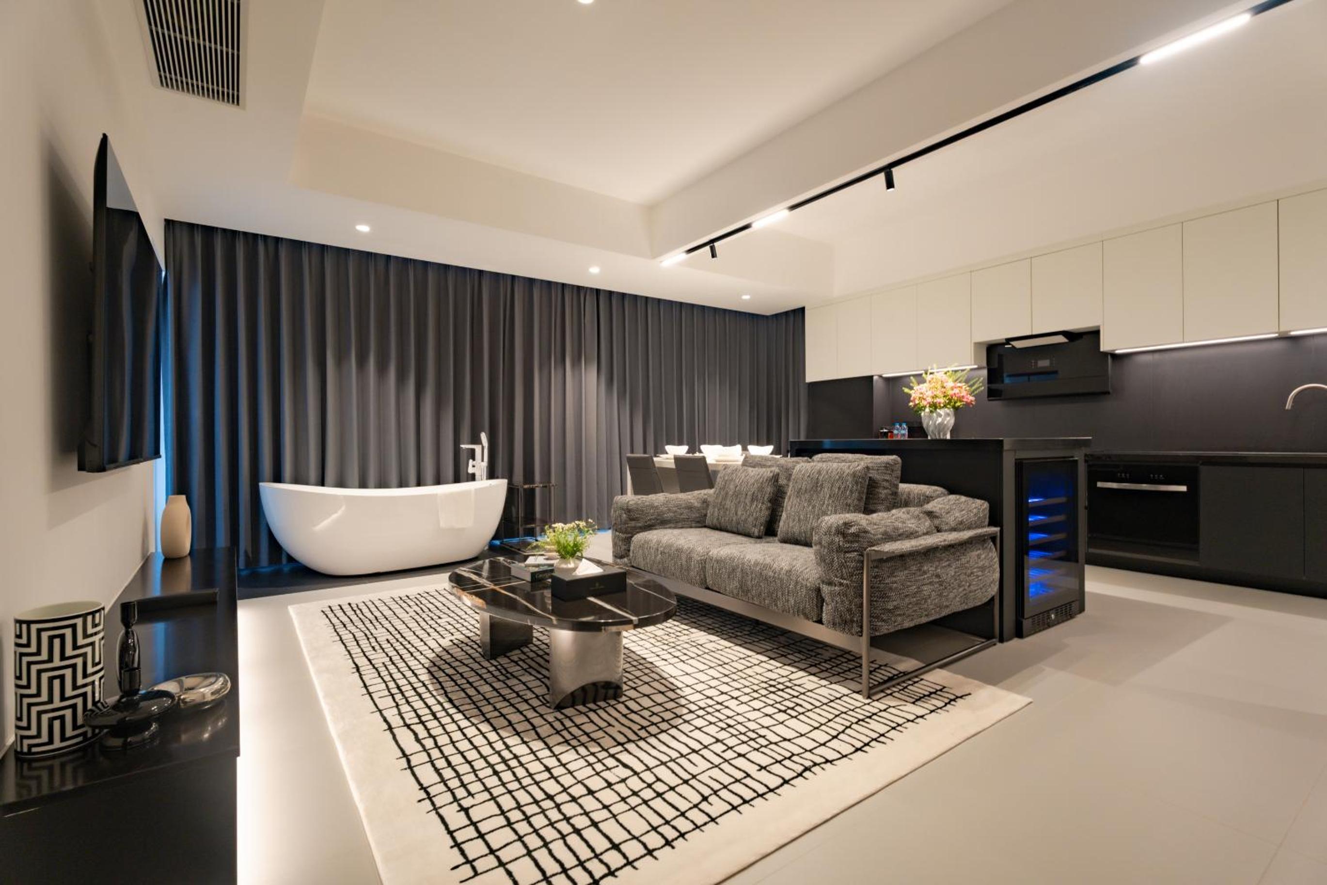 One-Bedroom Suite photo 3