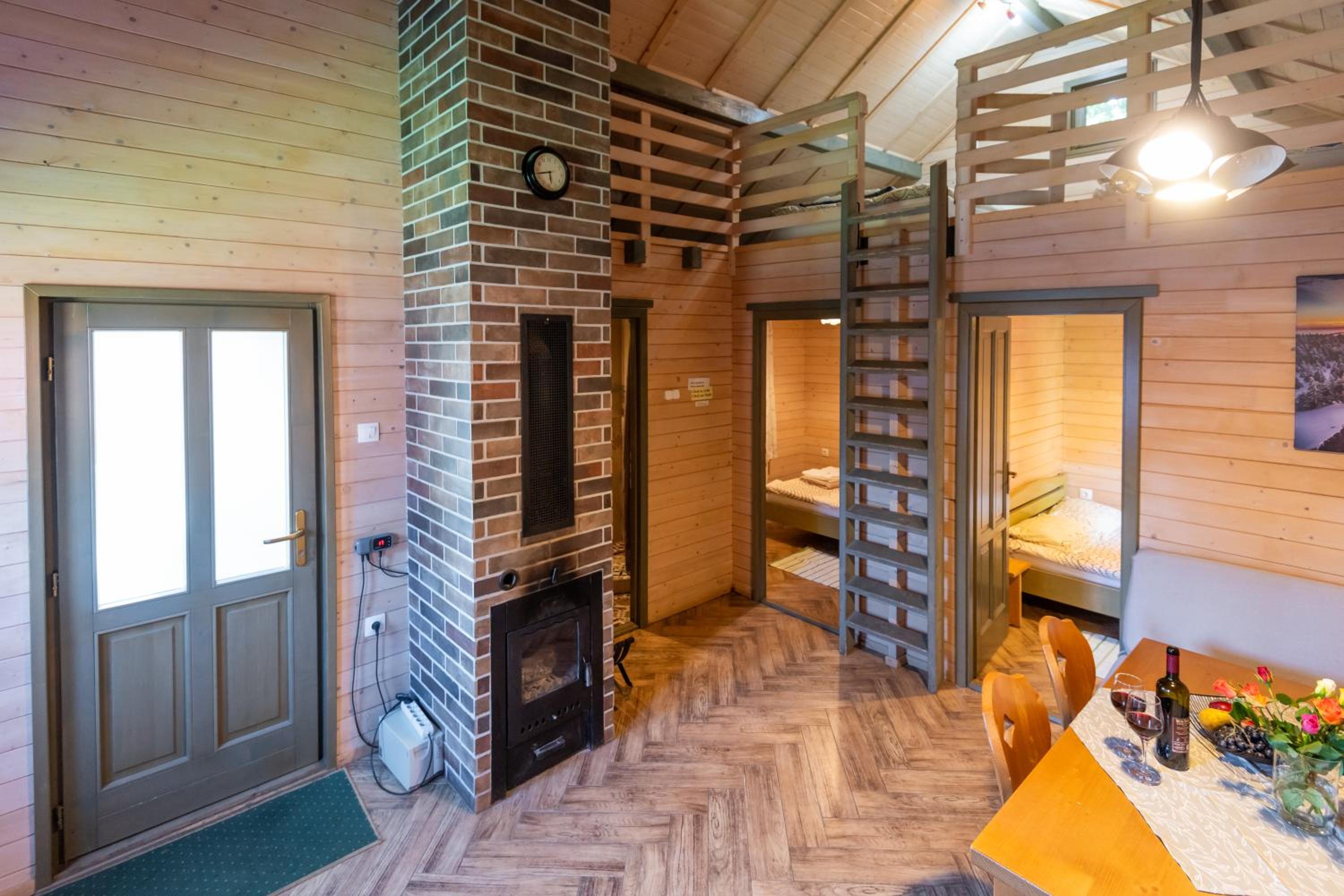 Three-Bedroom Chalet - Photo 25