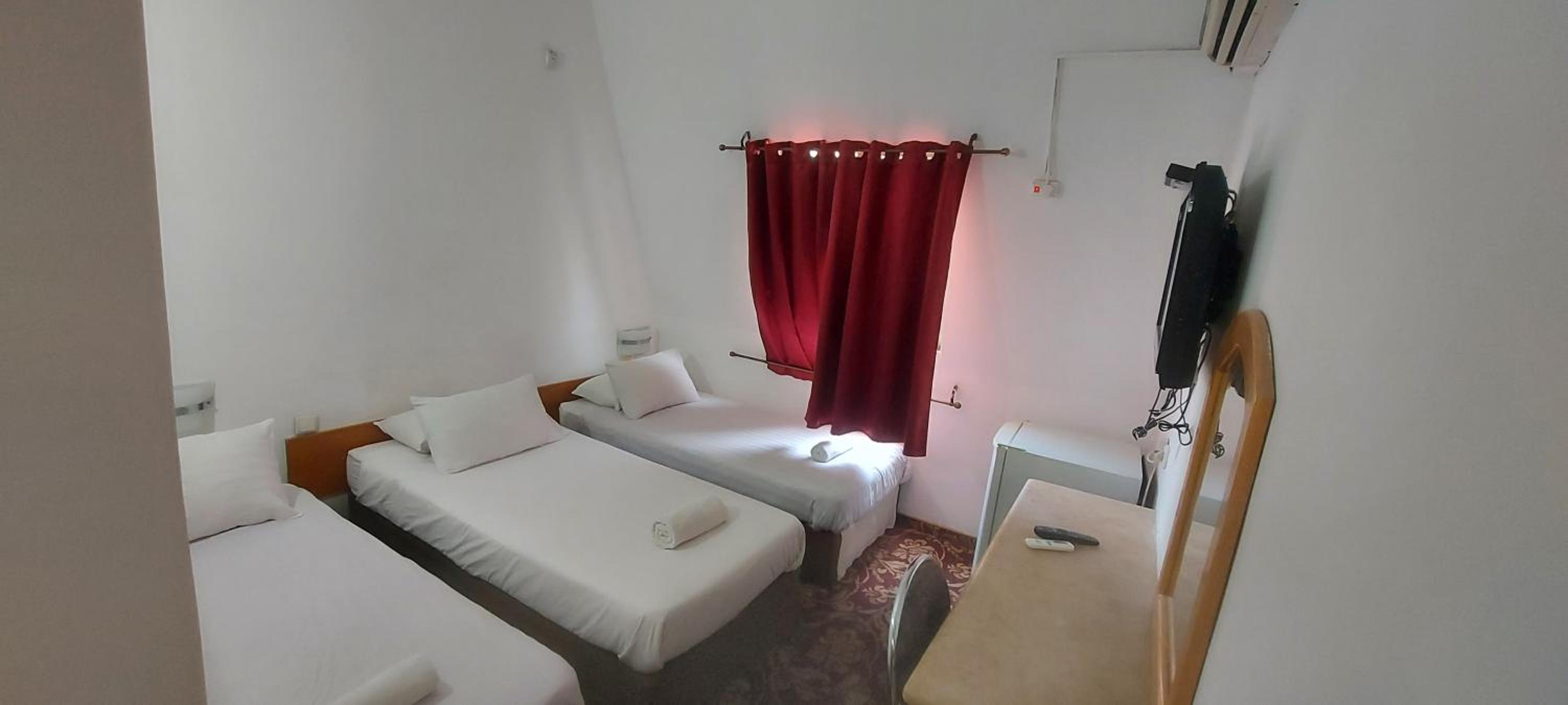 Standard Triple Room - Photo 1