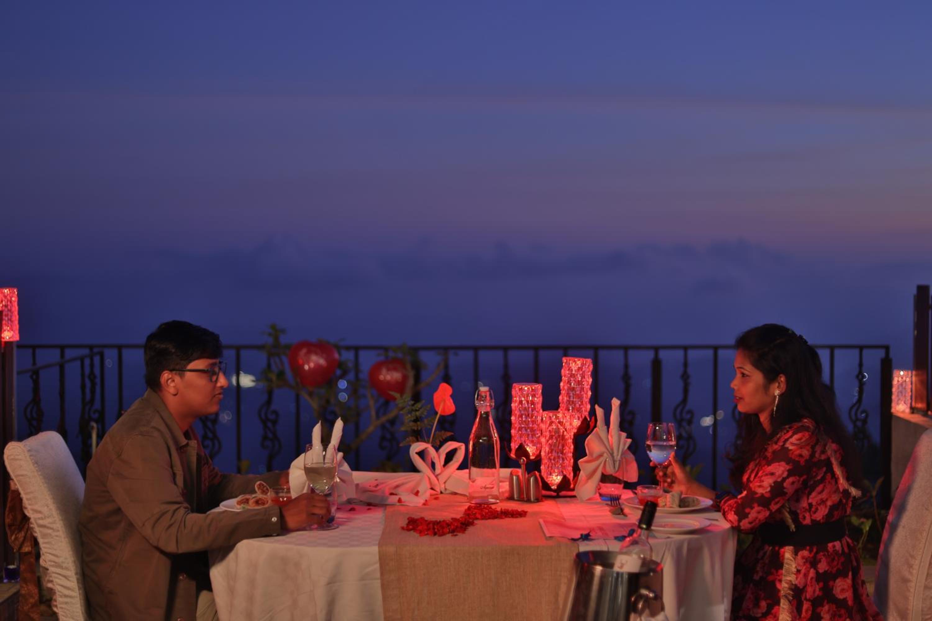 Moonlight Bliss room with Private Terrace & Mountain view with 10% discount on Spa - Photo 2