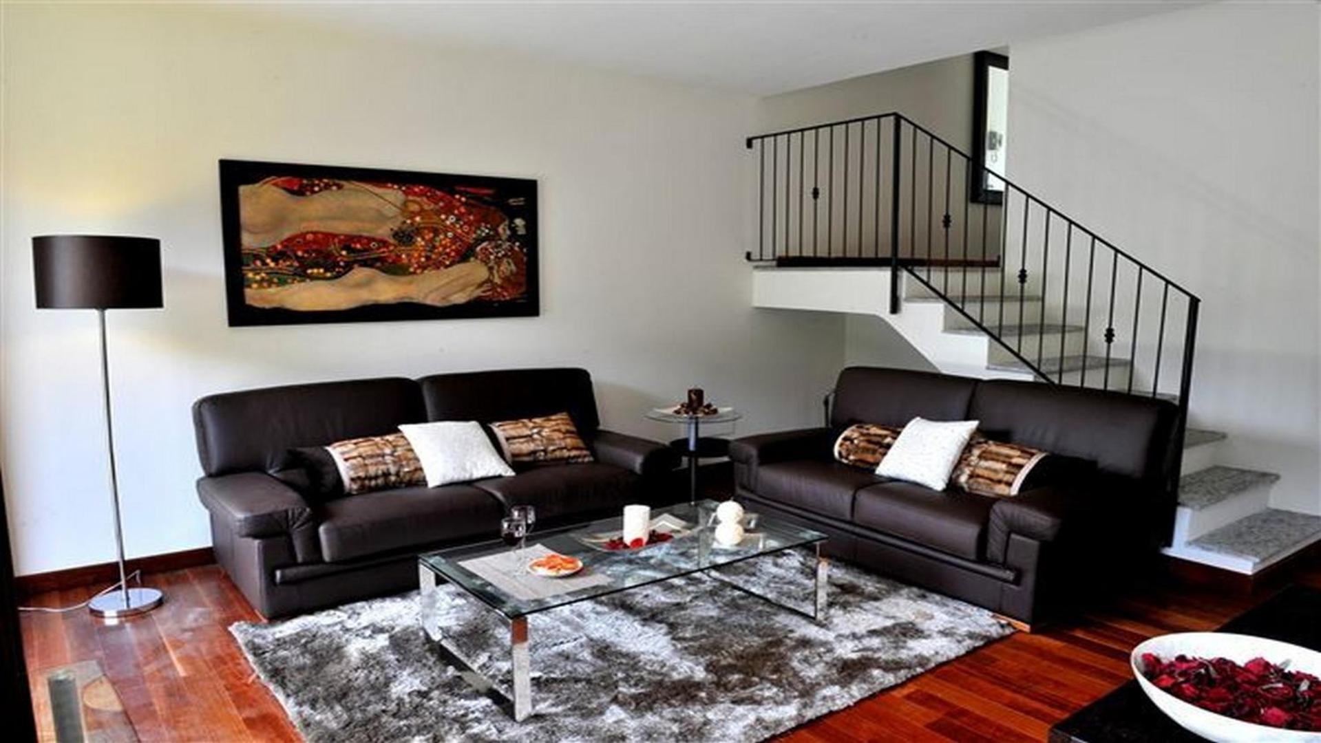 Apartment With Lake View photo 2