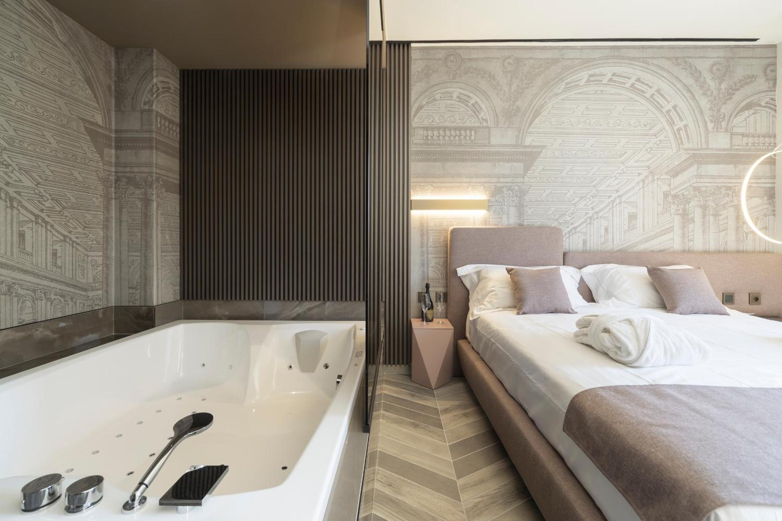 Queen Room with Spa Bath photo 3