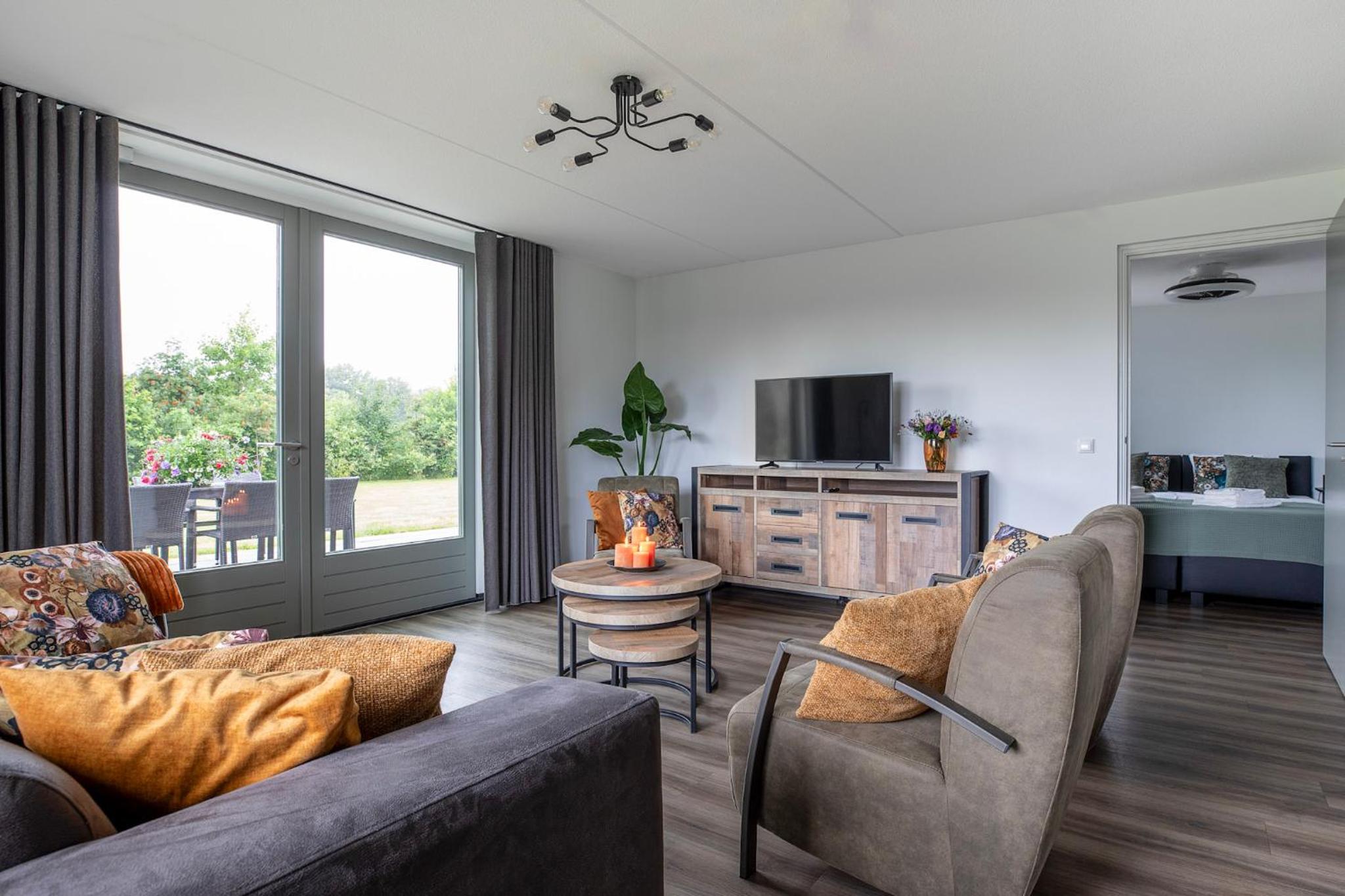 Three-Bedroom House photo 1