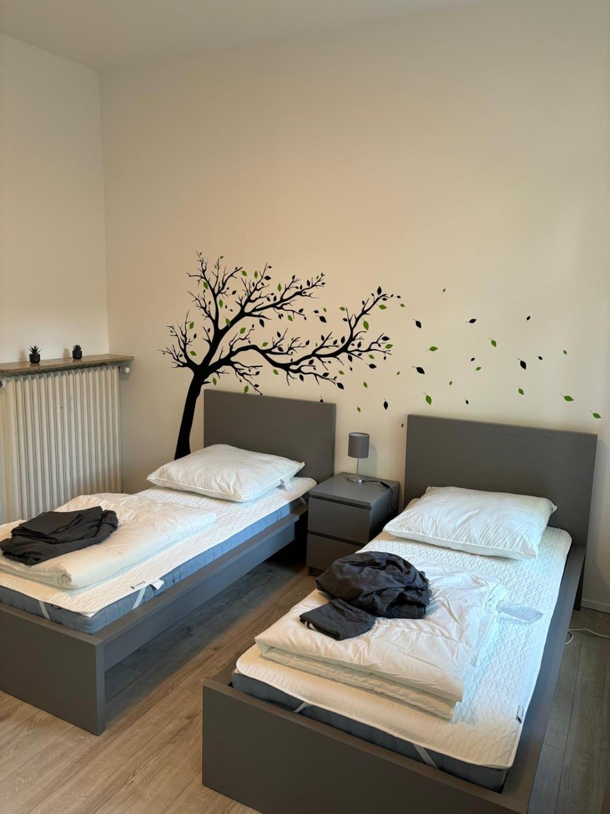 Apartment photo 2