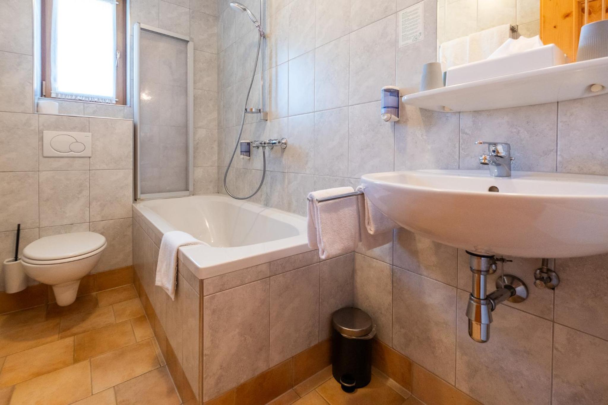 Triple Room photo 3