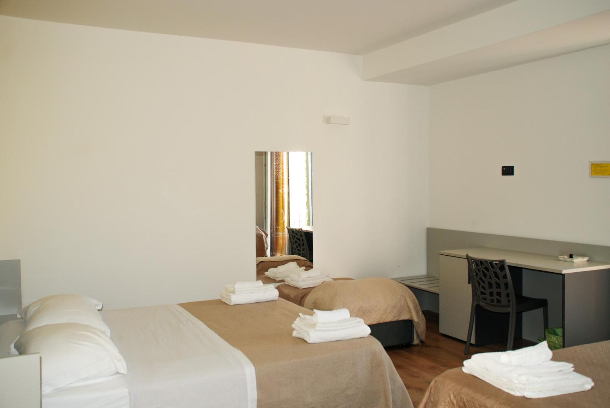 Quadruple Room with Terrace photo 1