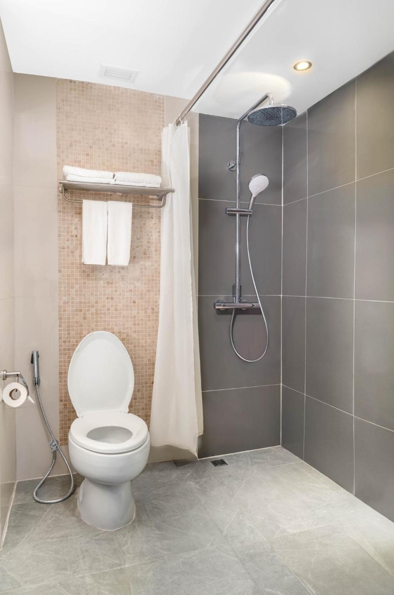 Two-Bedroom Embrace Suite - Photo 5