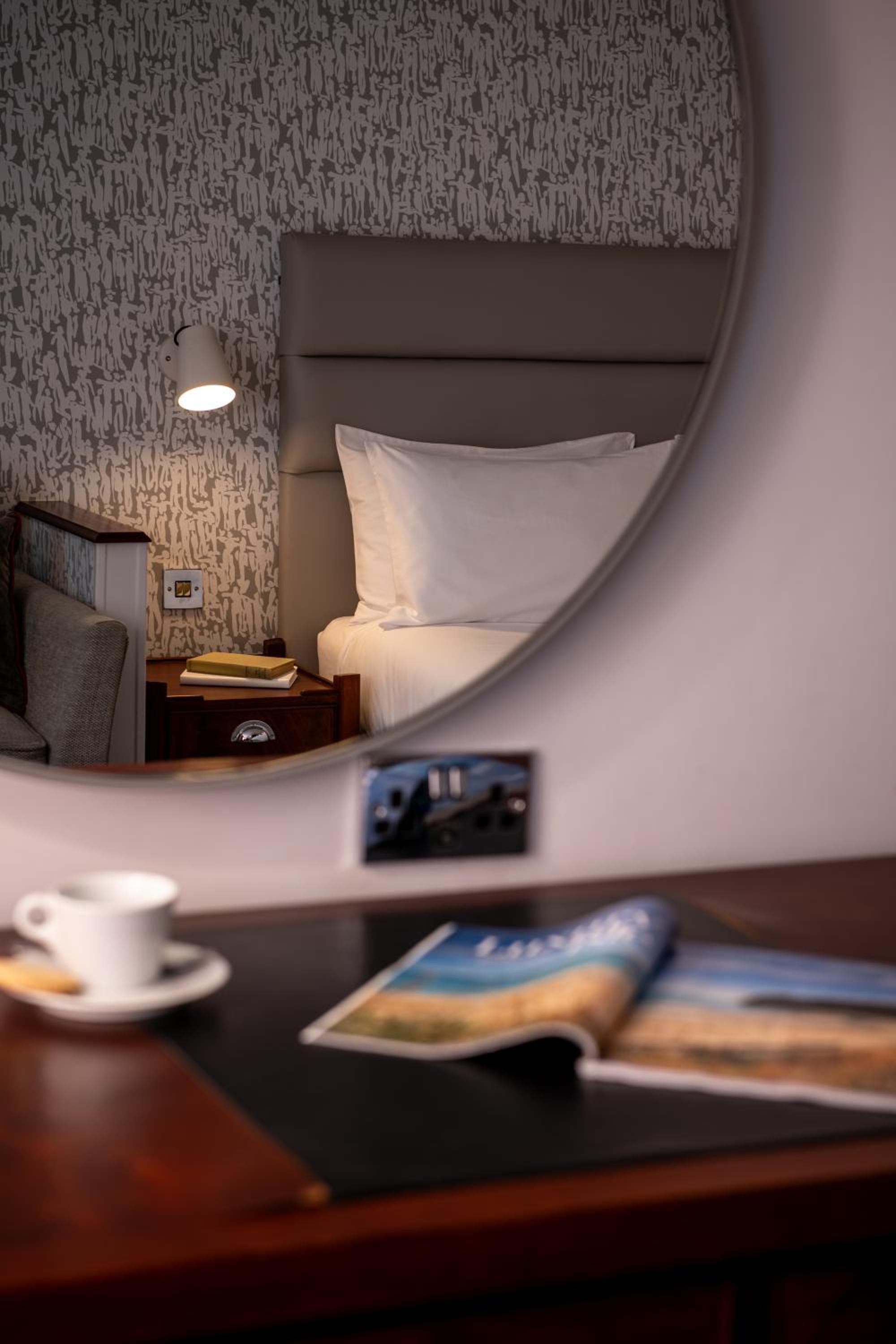 Standard Double Room - Photo 3