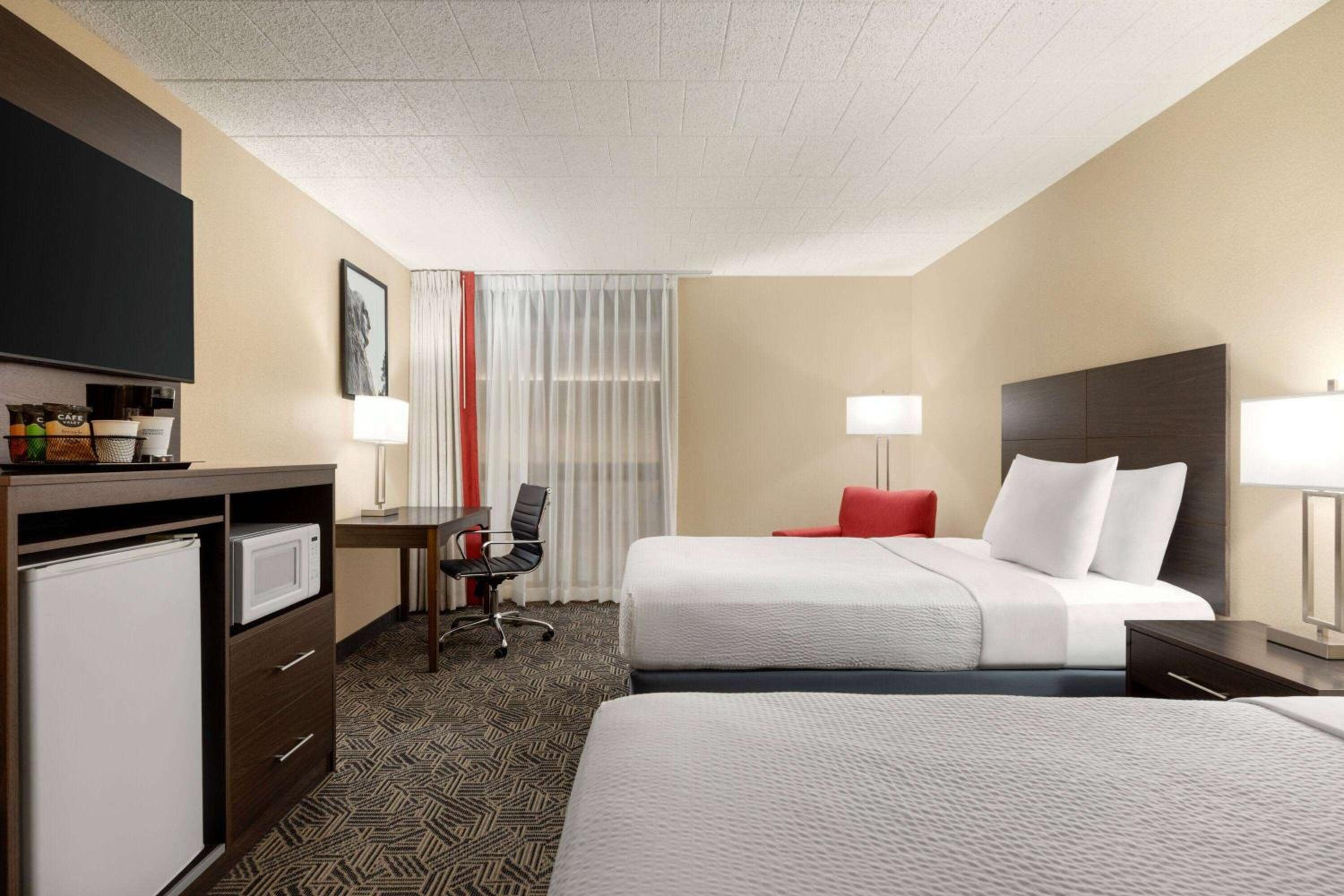 Superior Double Room with Two Double Beds - Non-Smoking photo 1