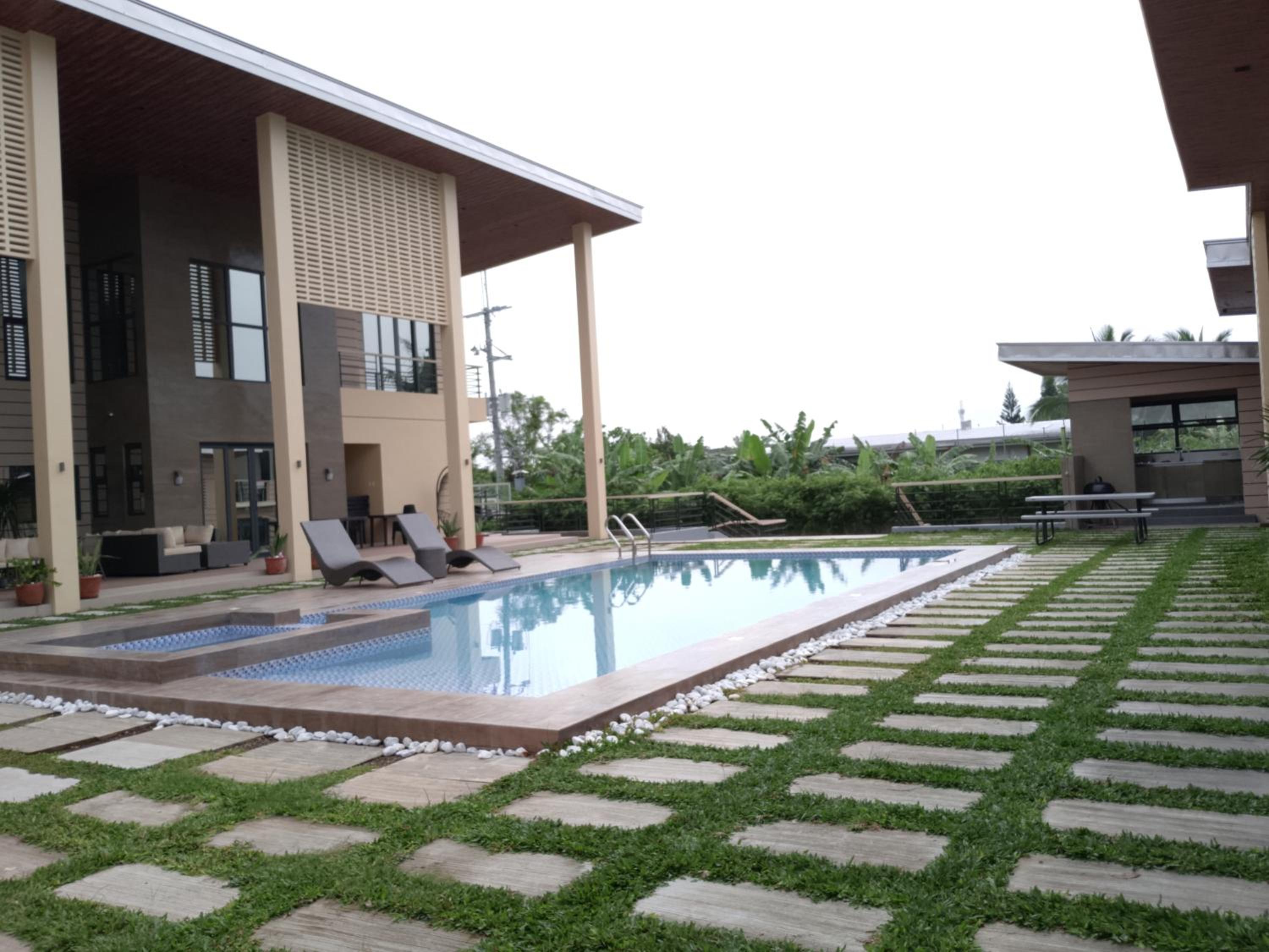 Standard Villa photo 2