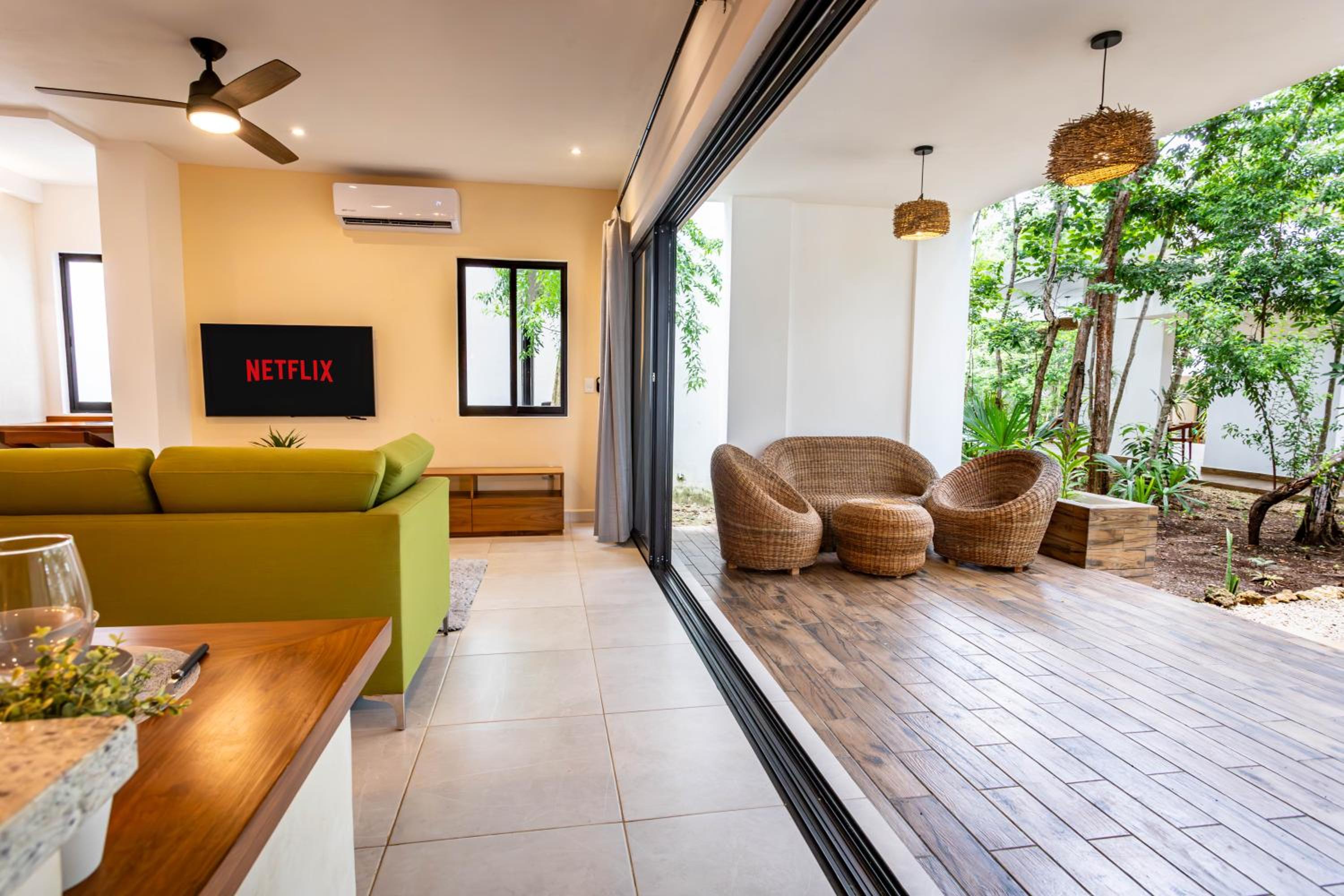 Superior Villa photo 3