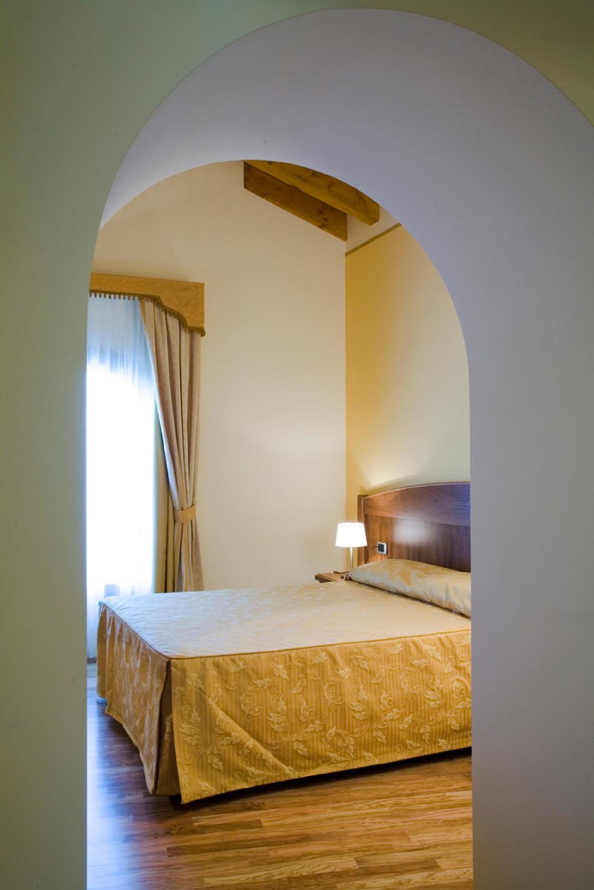 Double Room - Photo 4