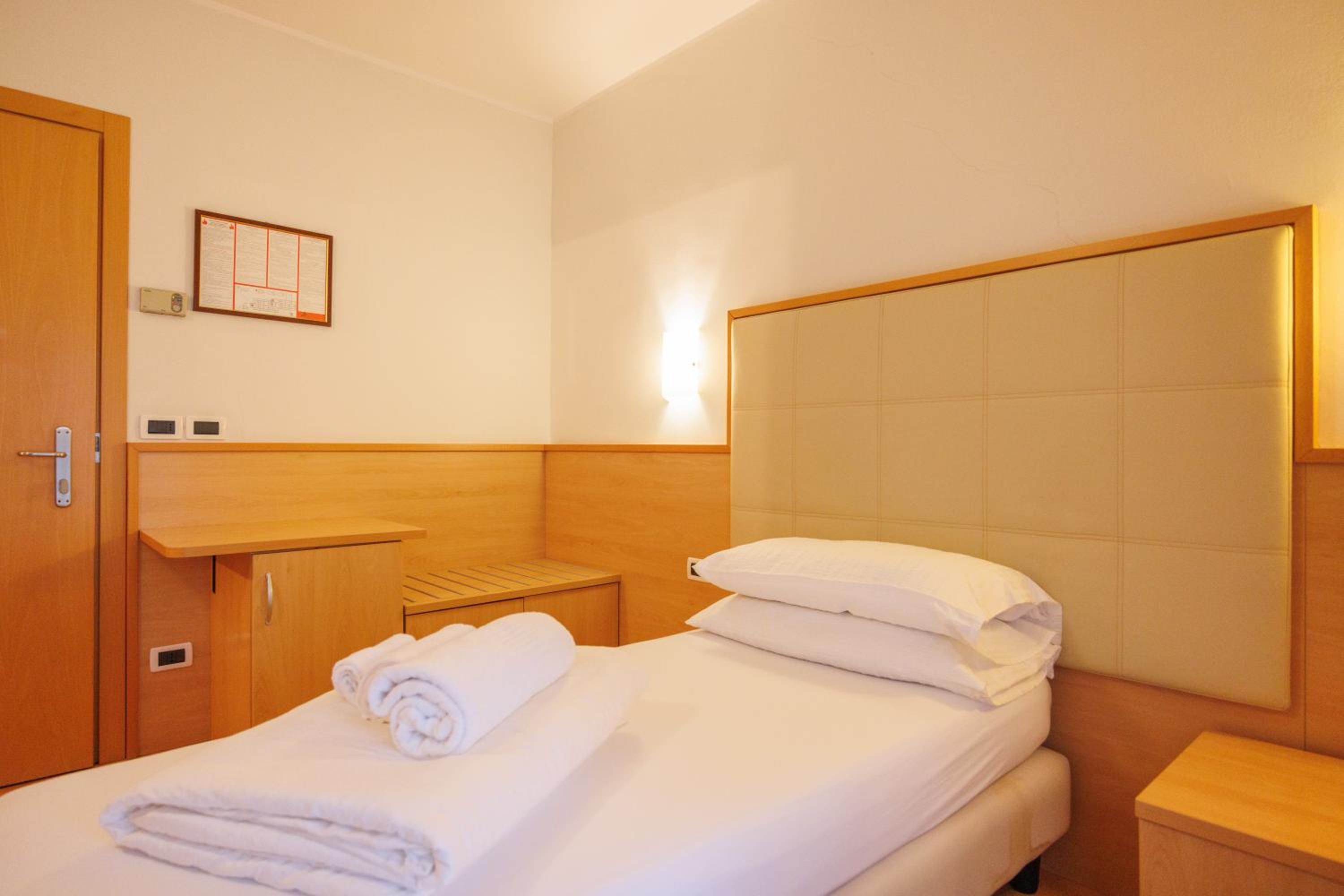 Single Room photo 1