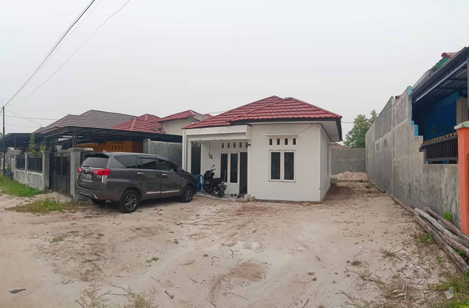 Two-Bedroom House photo 3
