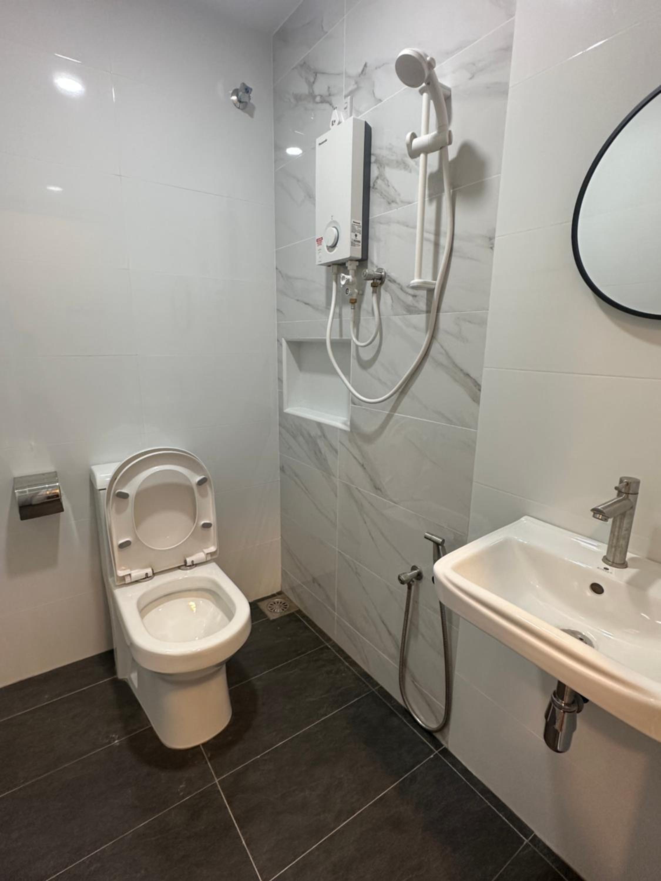 Single Room with Bathroom photo 3