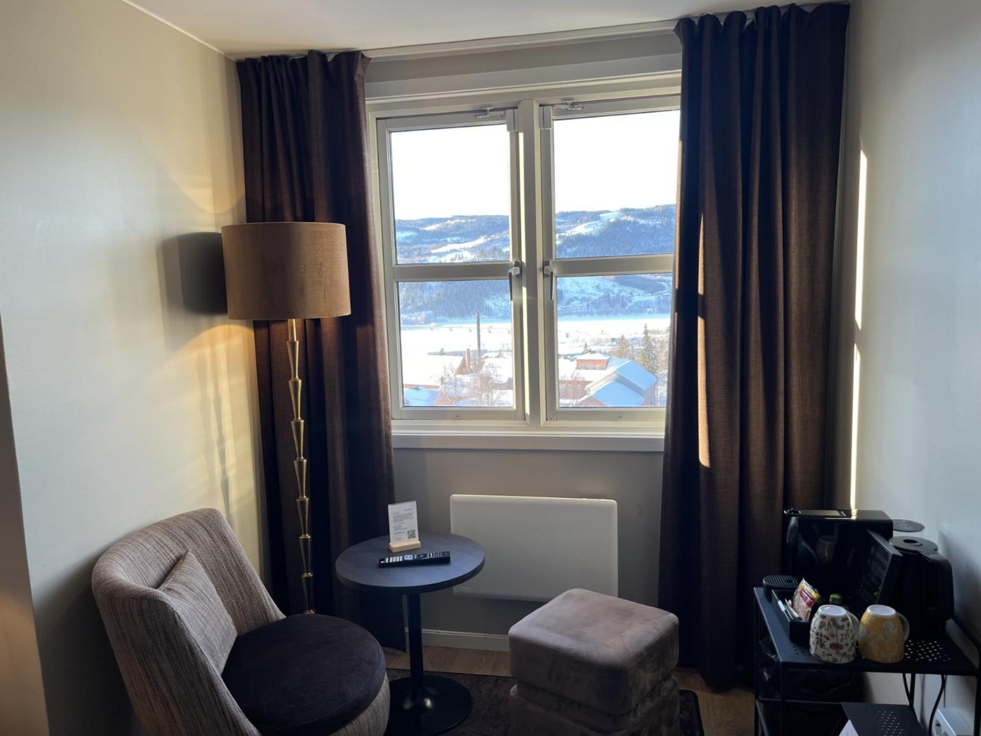 Single Room with Double Bed - Photo 10