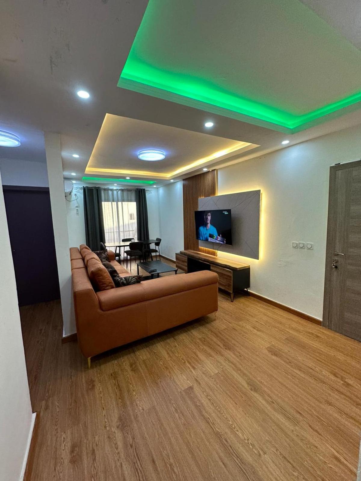 Three-Bedroom Apartment photo 1