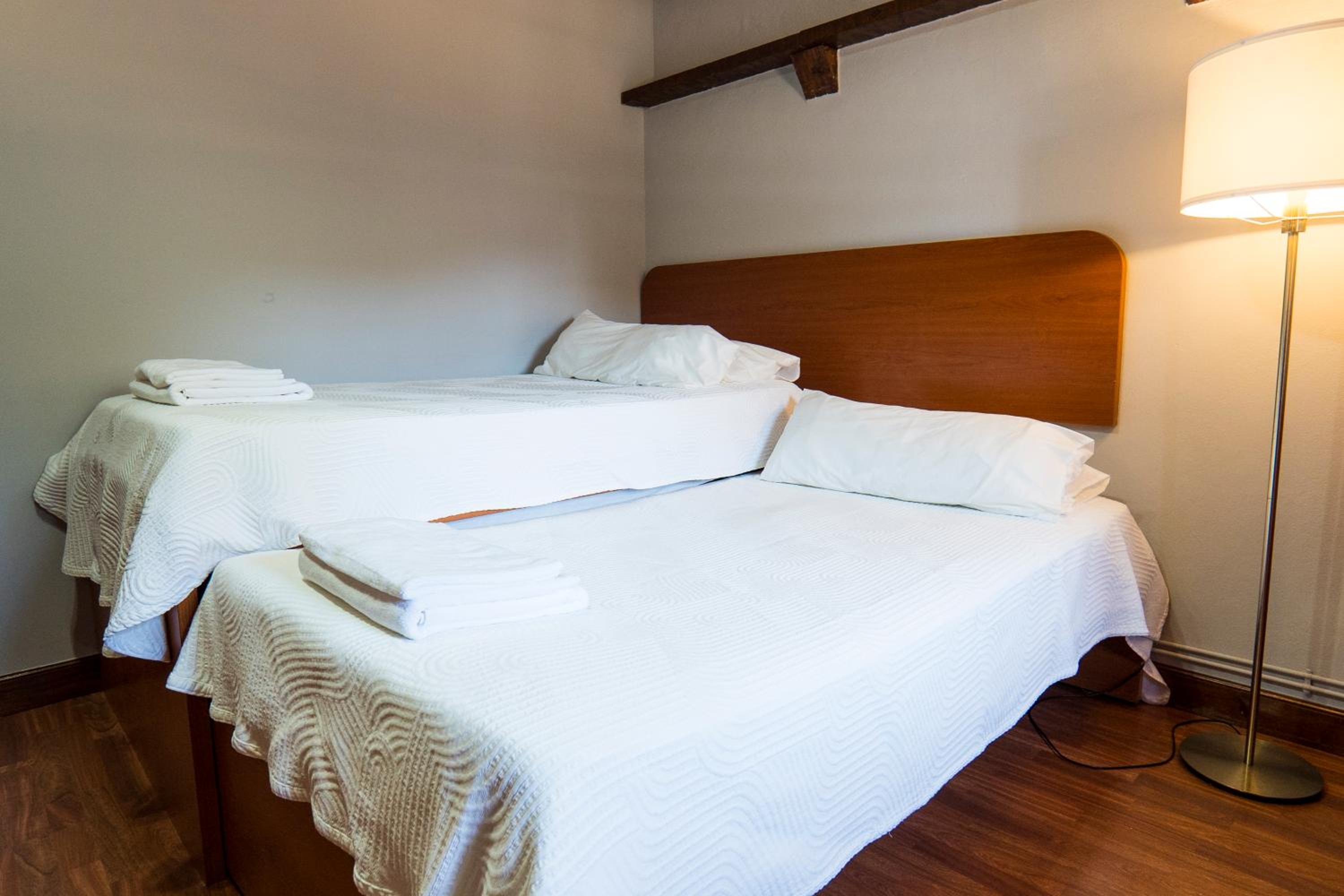 Apartamento de Dos Habitaciones con Terraza