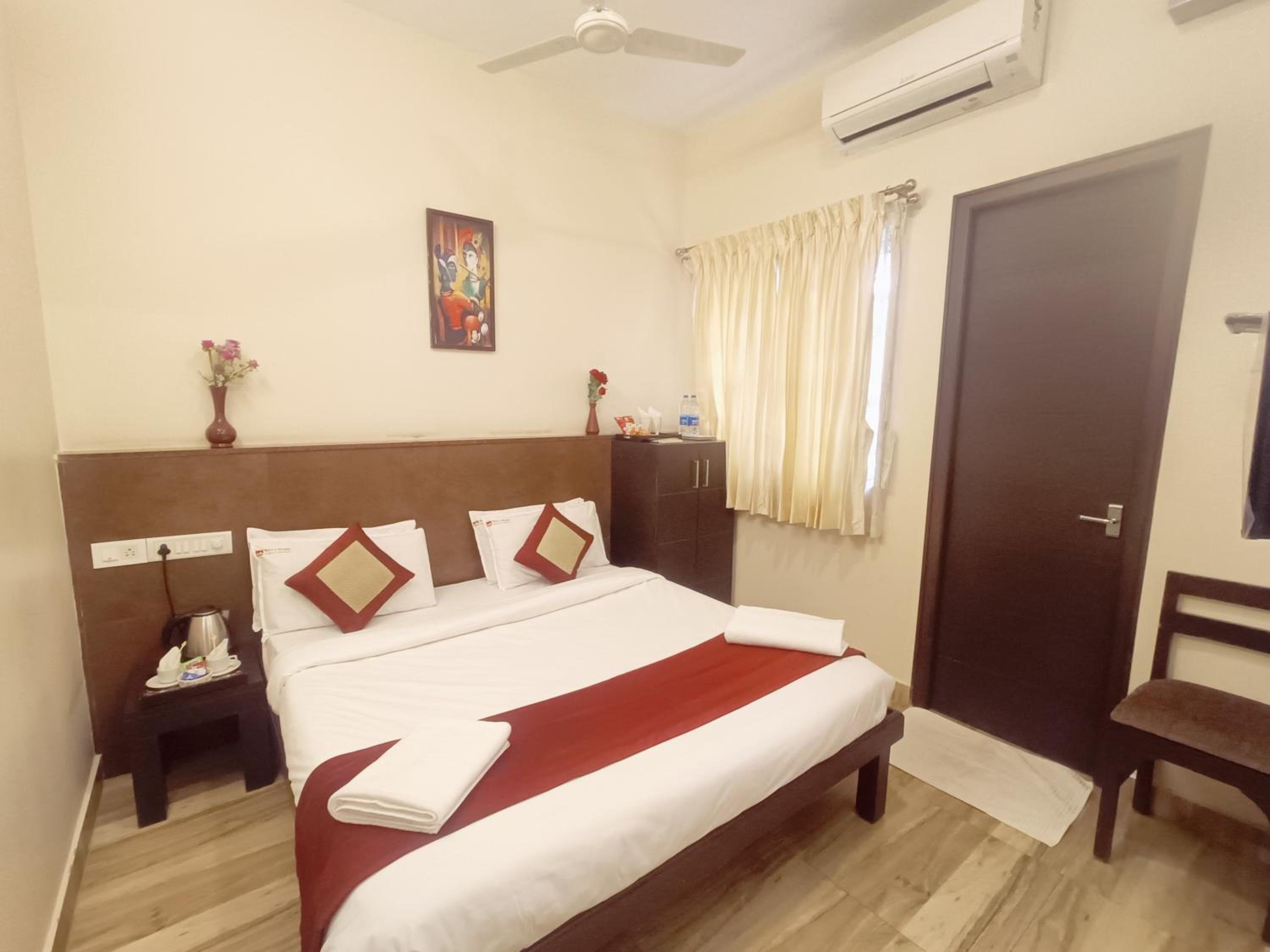 Standard Double Room - Photo 19