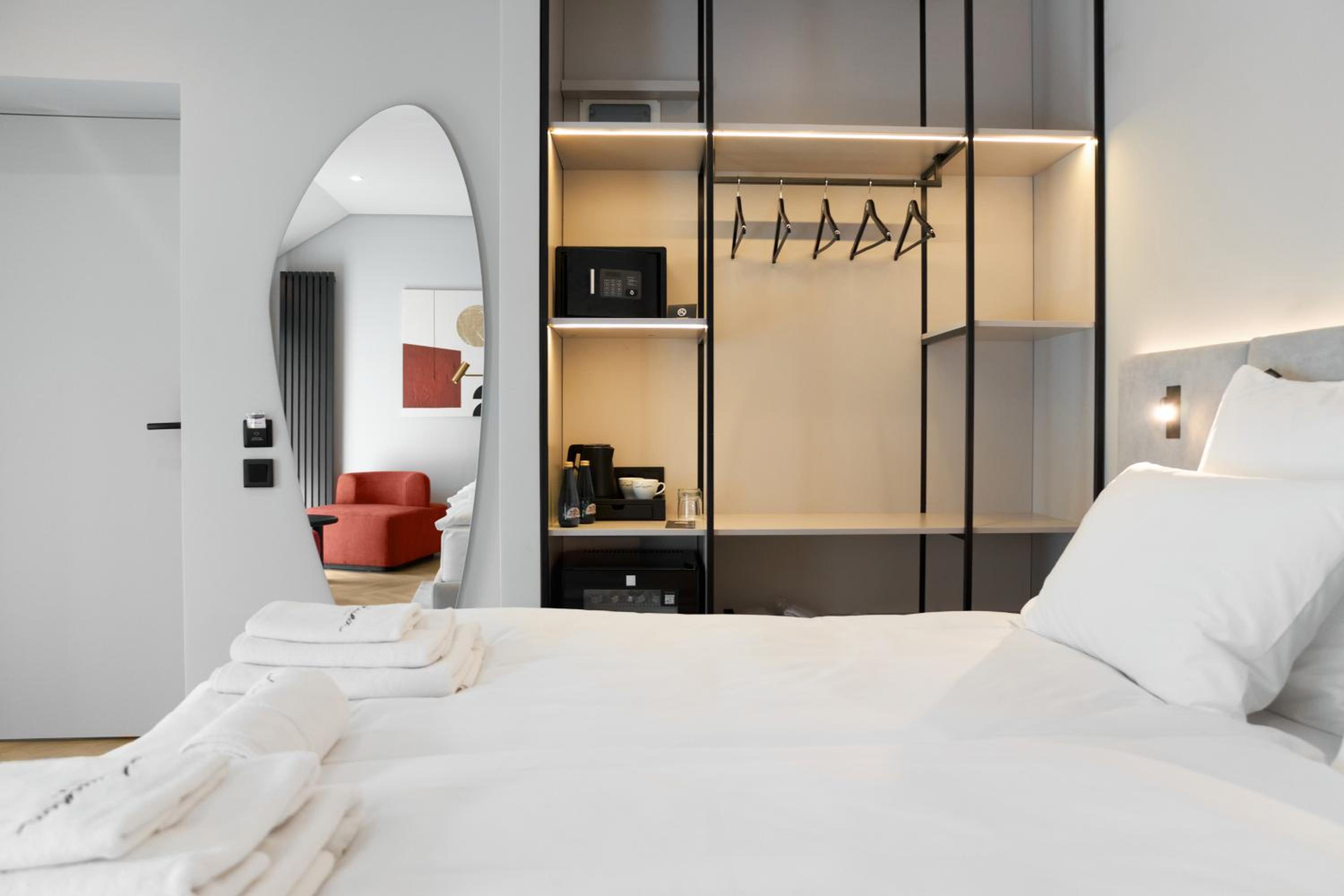 Deluxe Double Room photo 3