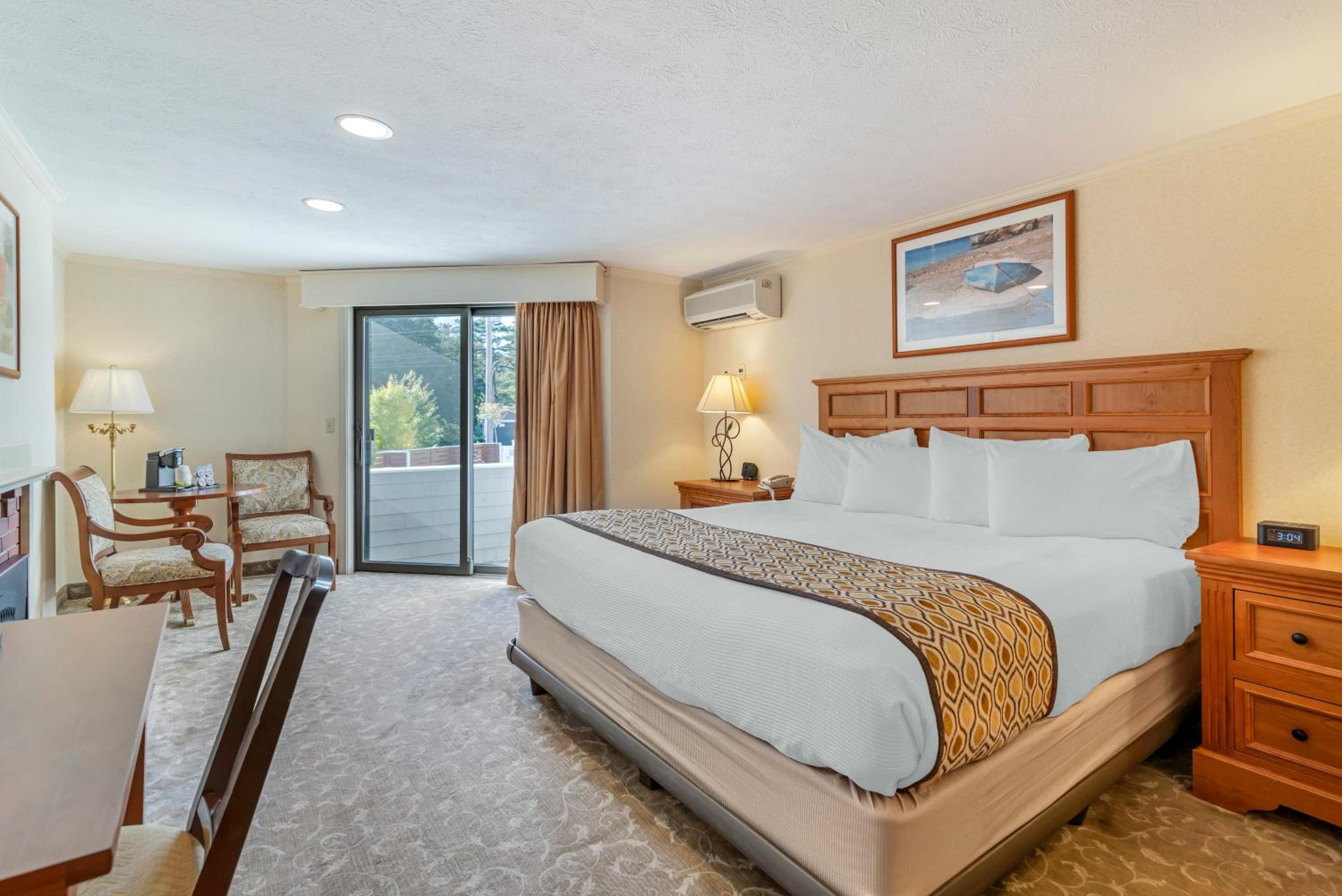 1 King Grand Meadow