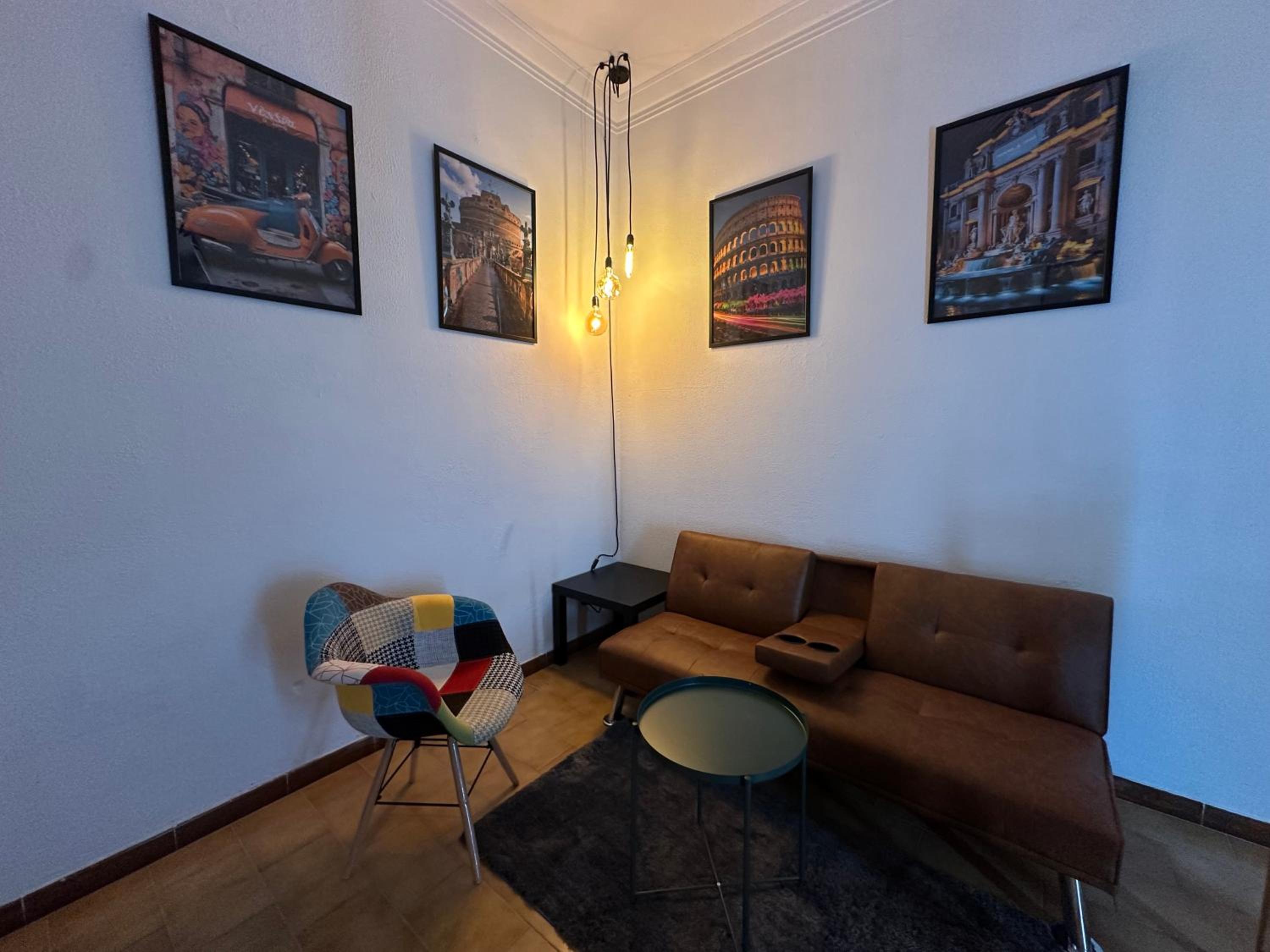 One-Bedroom Apartment