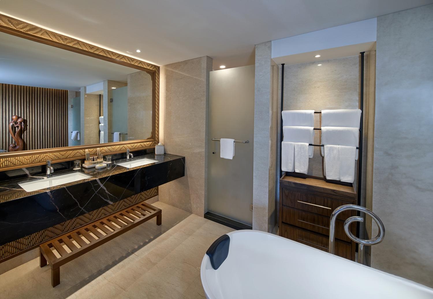 Two-Bedroom Apartment - Photo 4