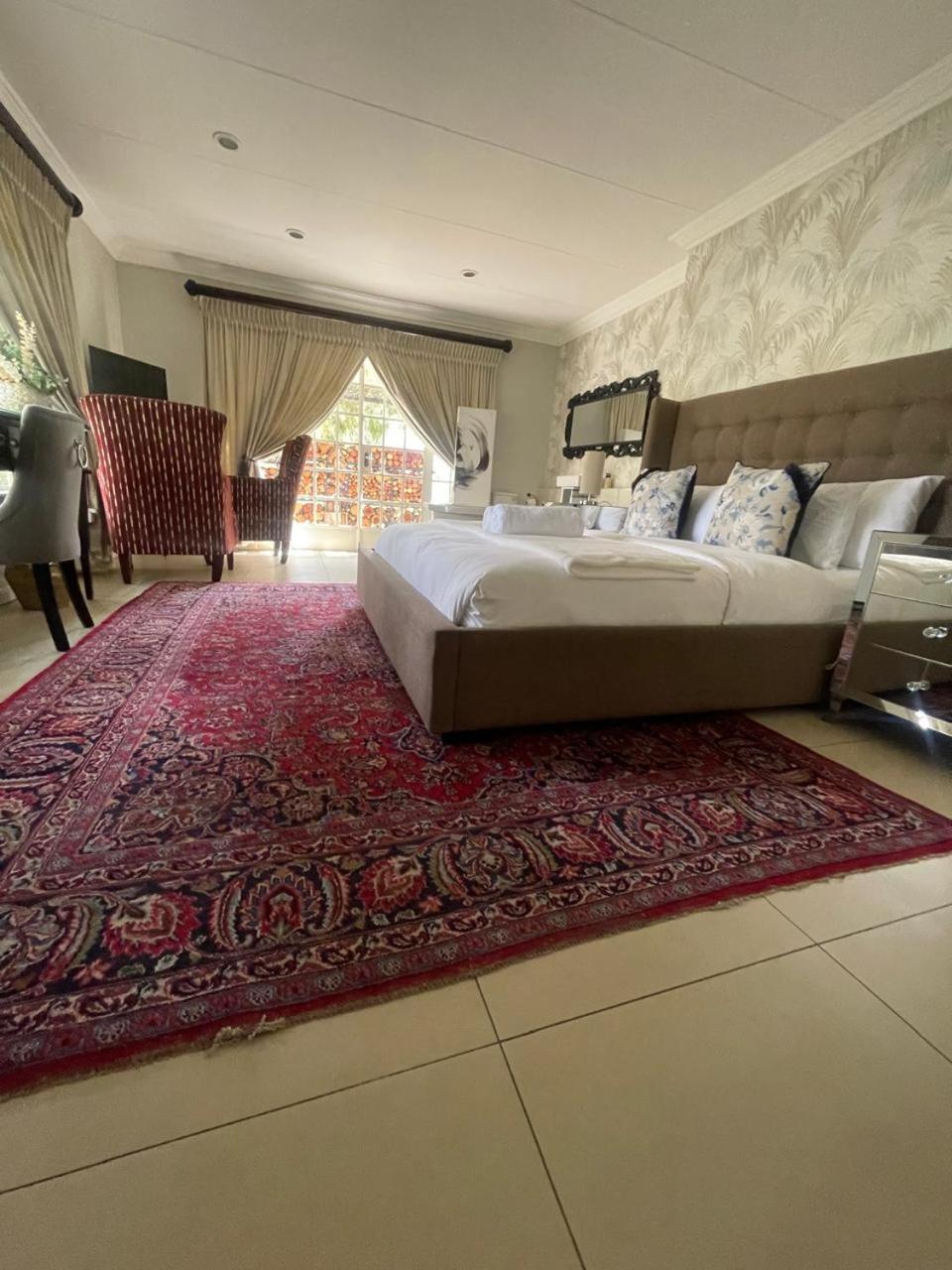 King Room with Garden View photo 2