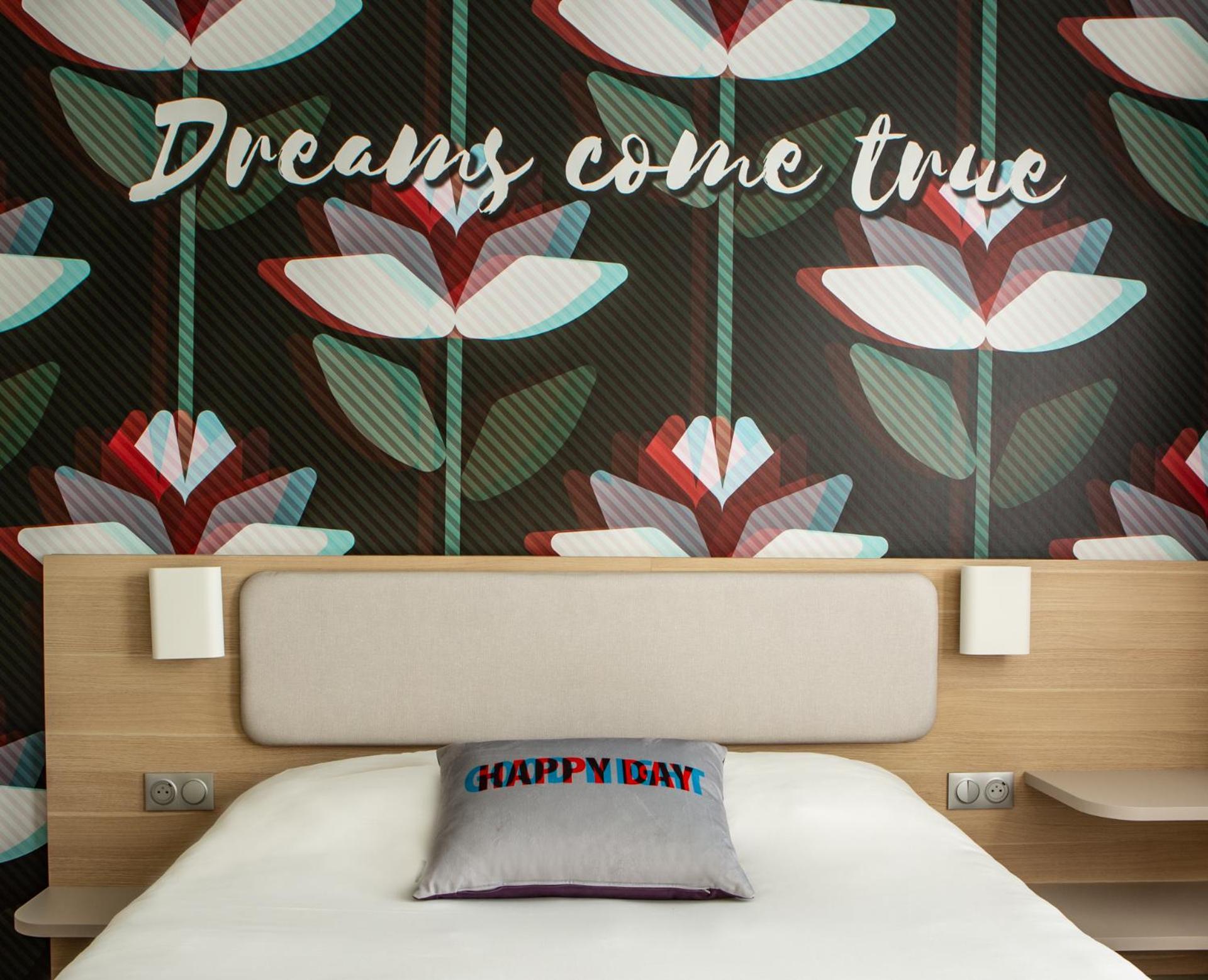 Standard Double Room - Photo 2