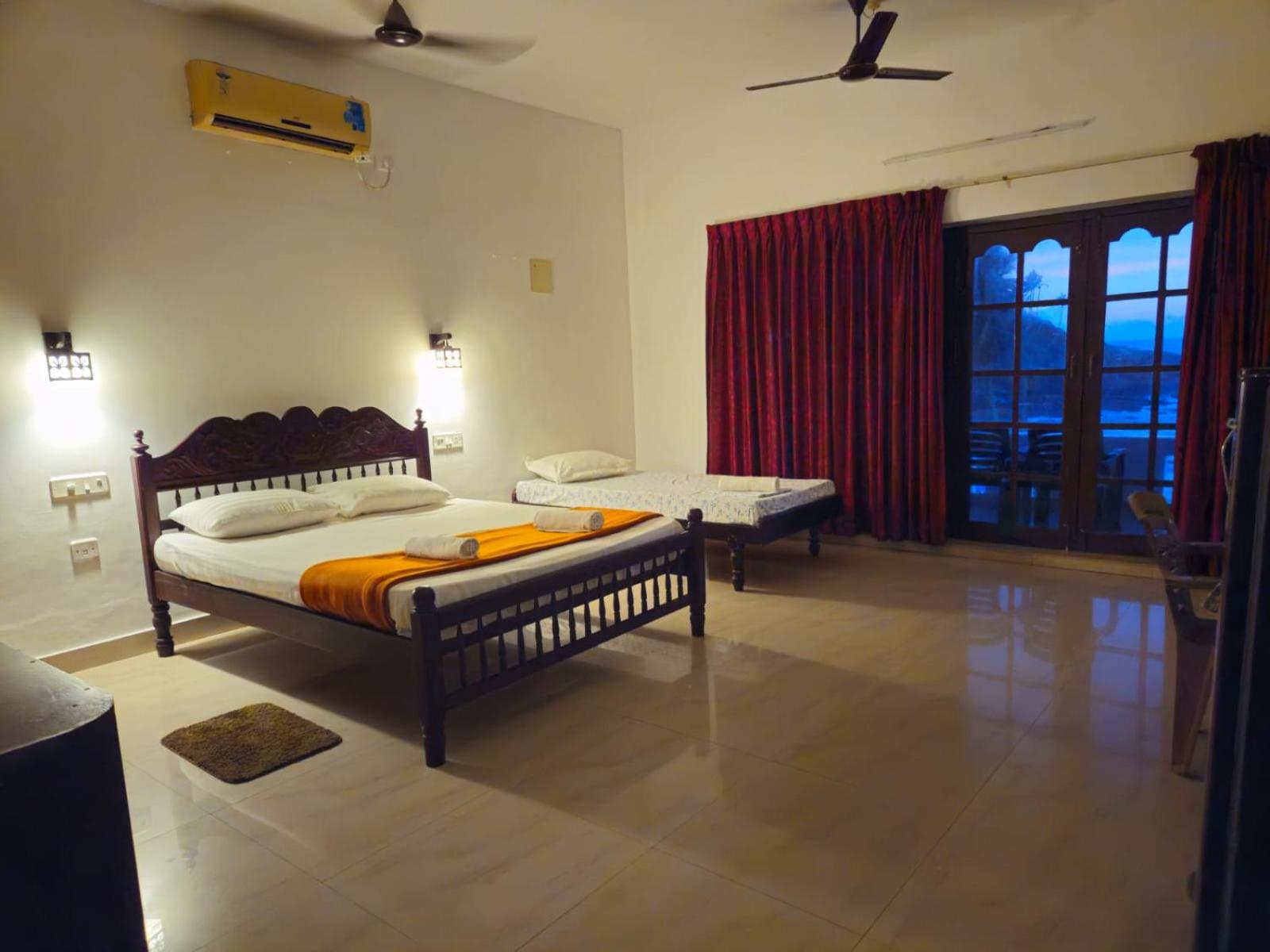 King Suite with Sea View - Photo 2