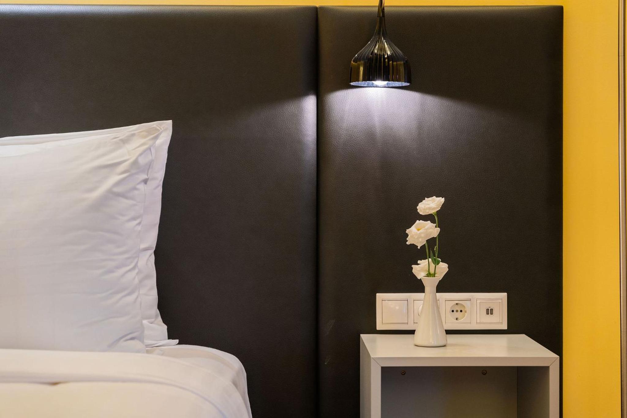 Double Room - Photo 5