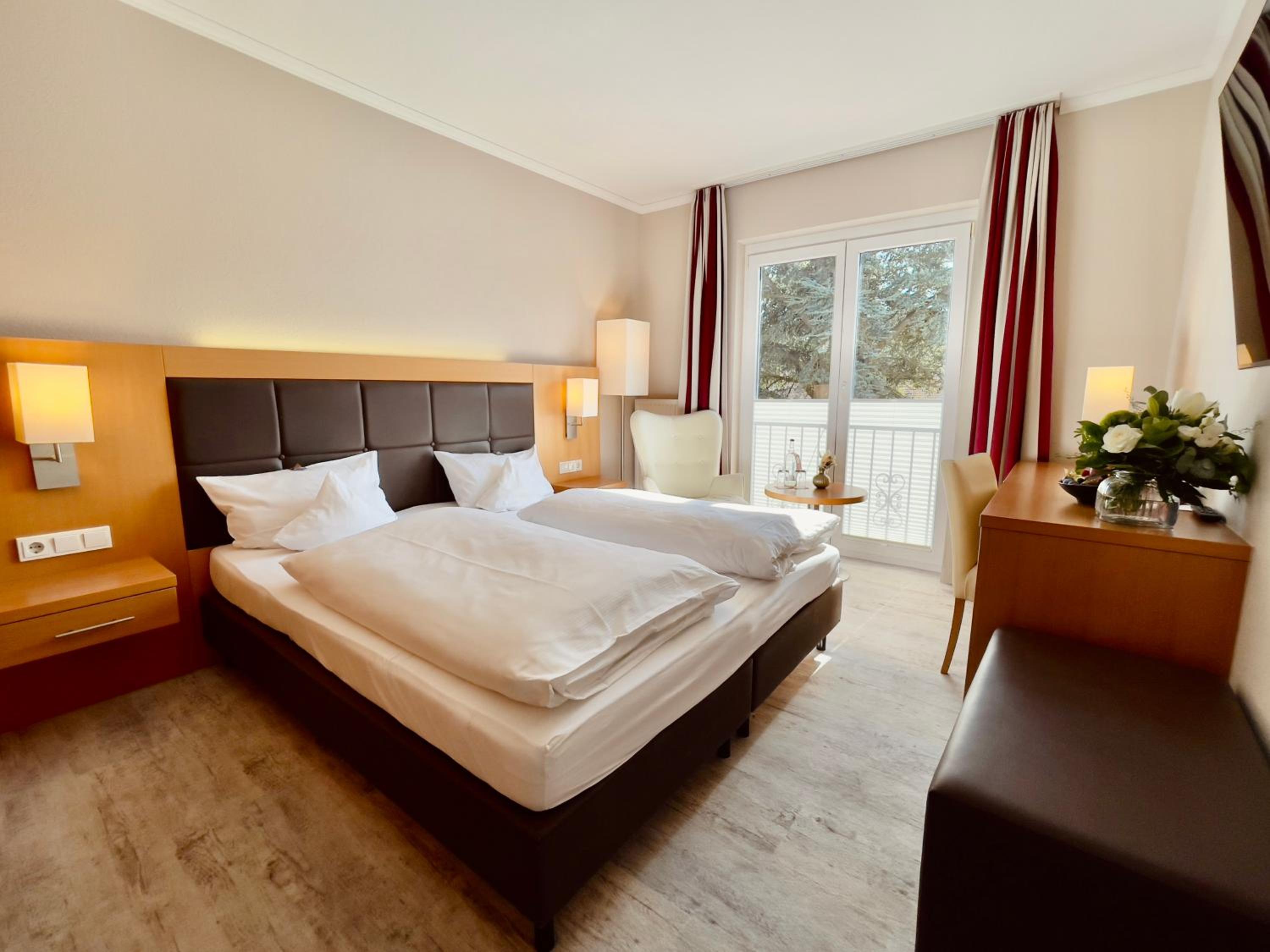Double Room - Photo 5