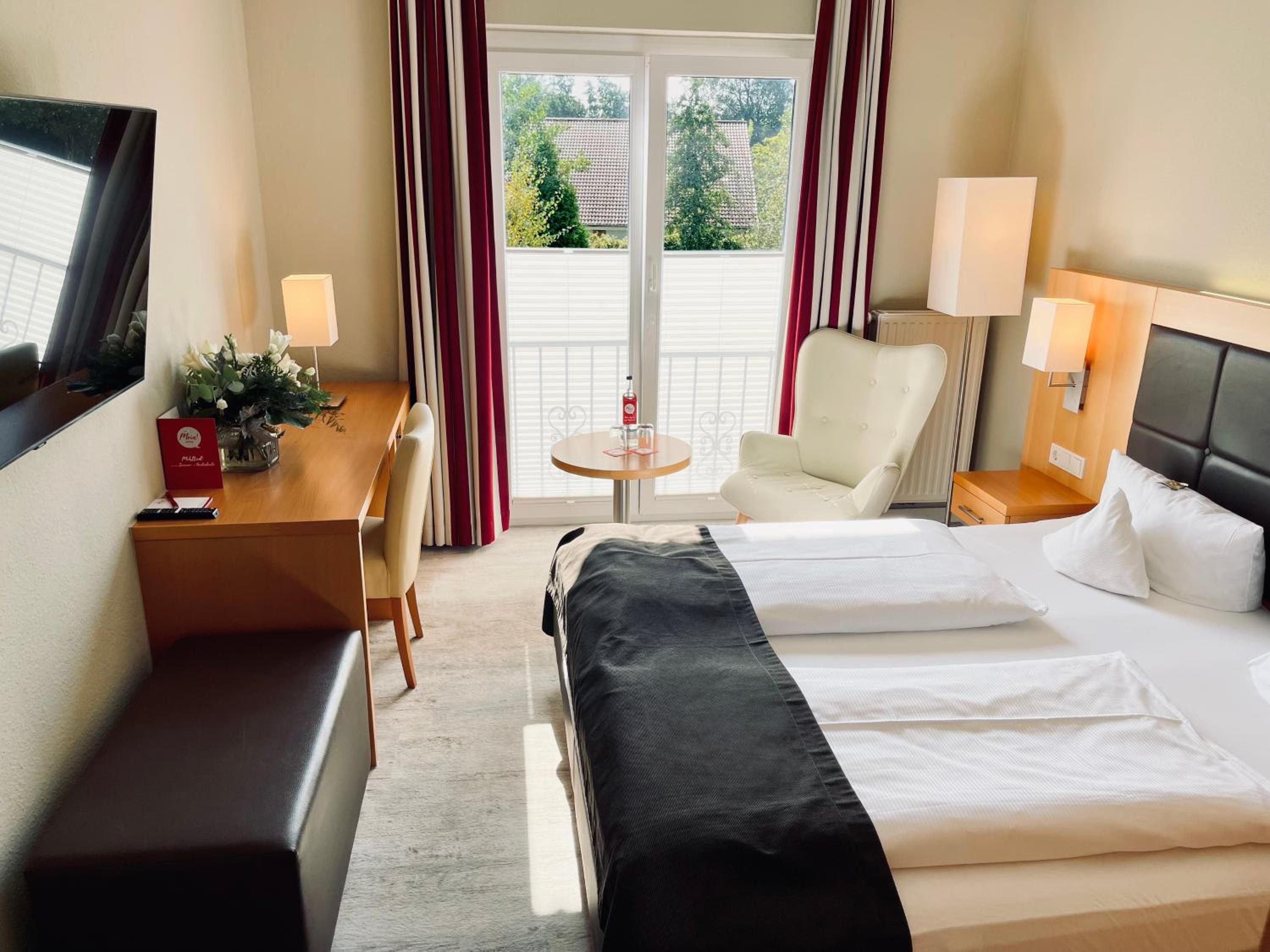 Double Room - Photo 3