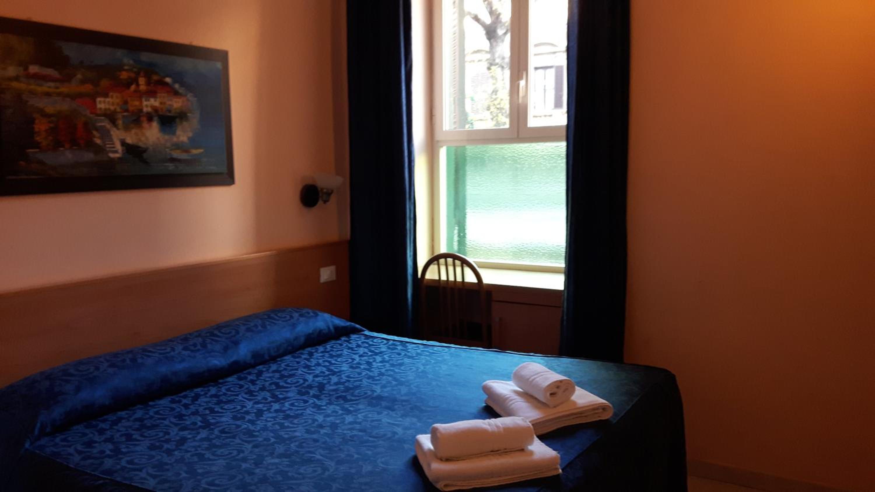Double or Twin Room - Separate Building photo 2