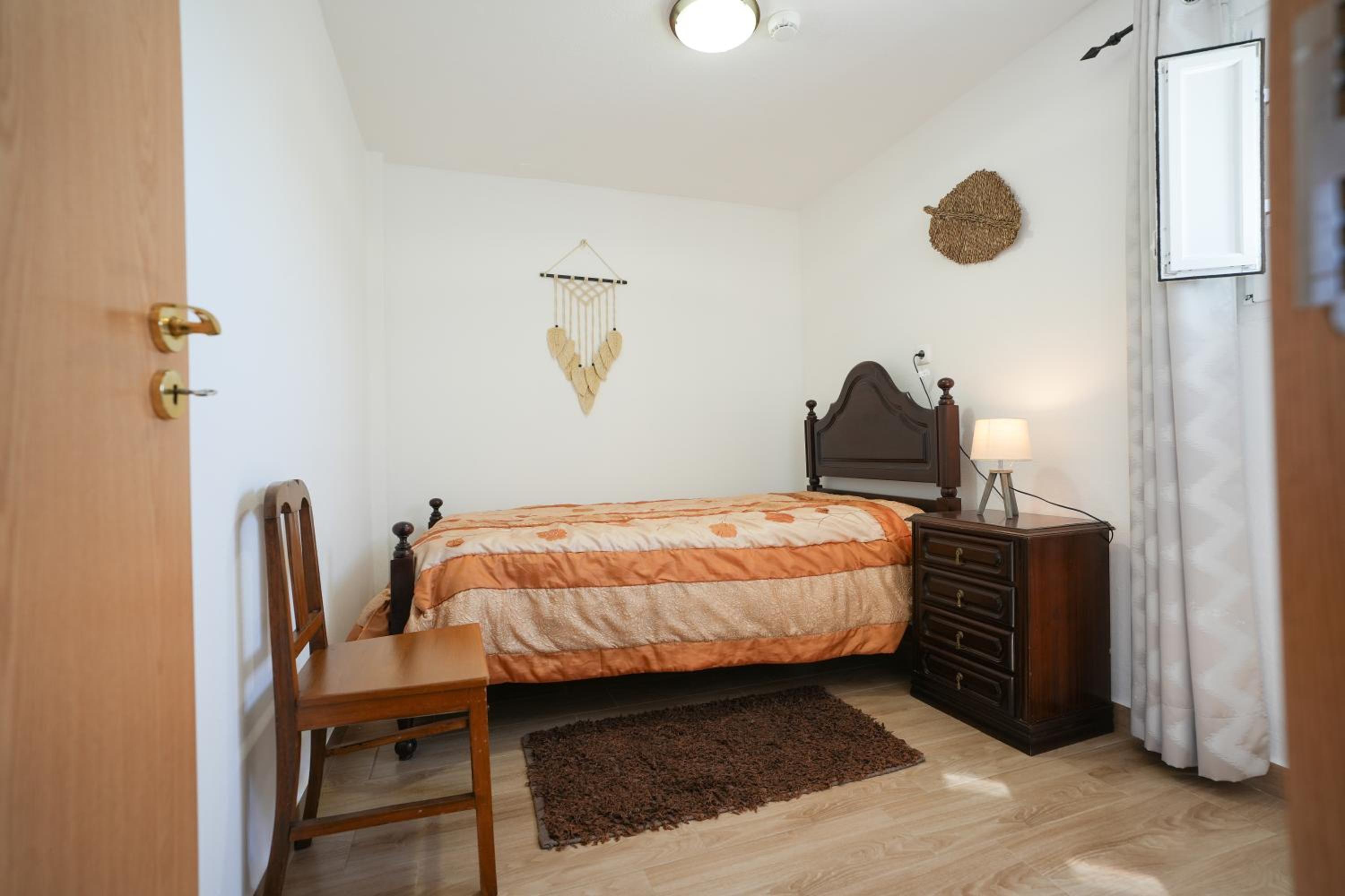 Three-Bedroom Townhouse photo 2