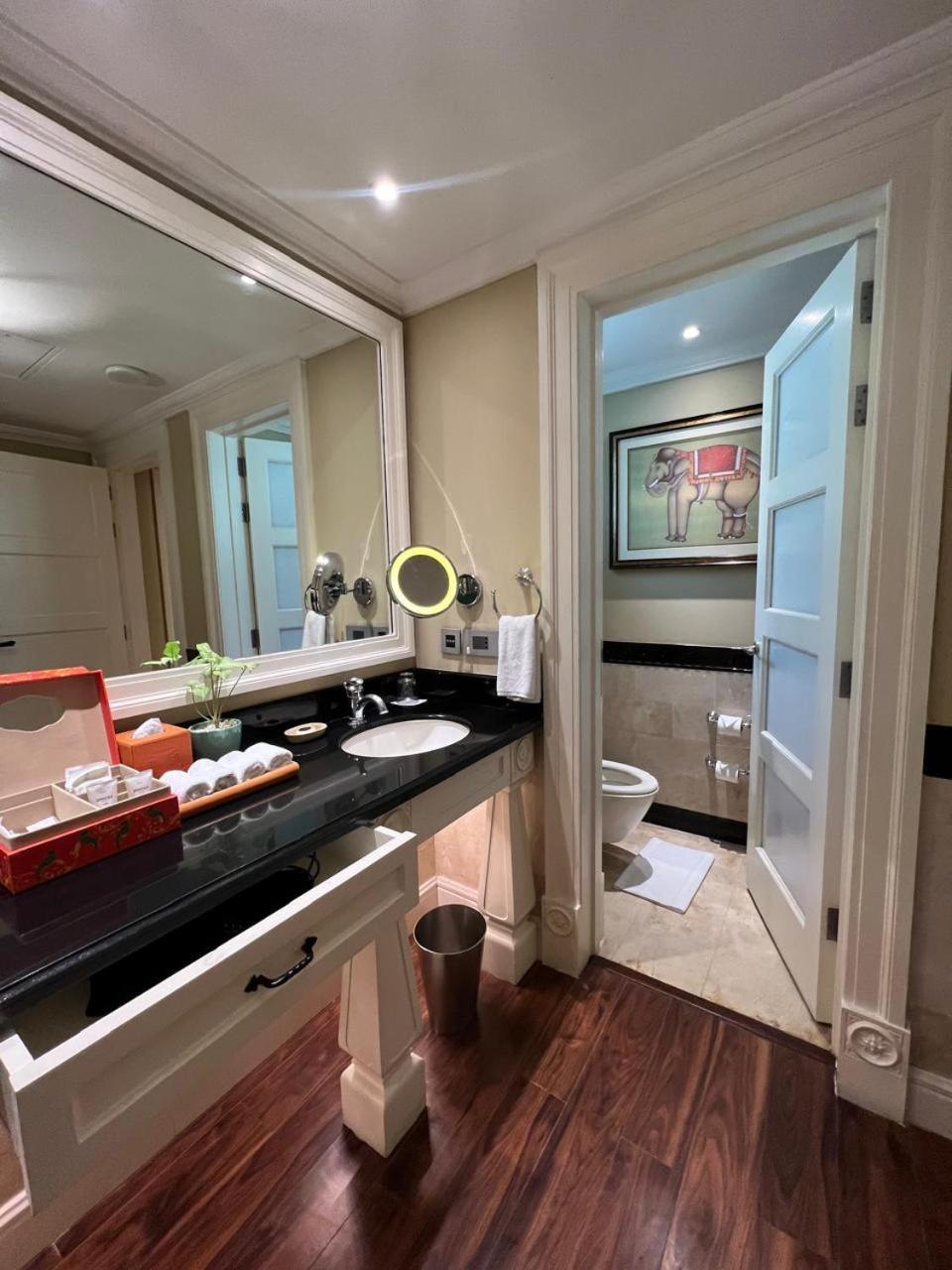Deluxe Suite with Rooftop Gazebo - Photo 2