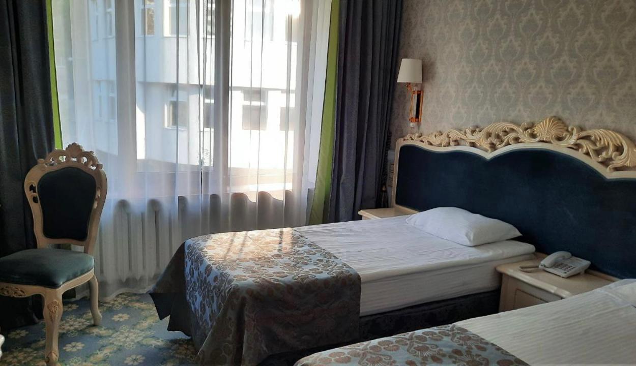 Standard Twin Room photo 2