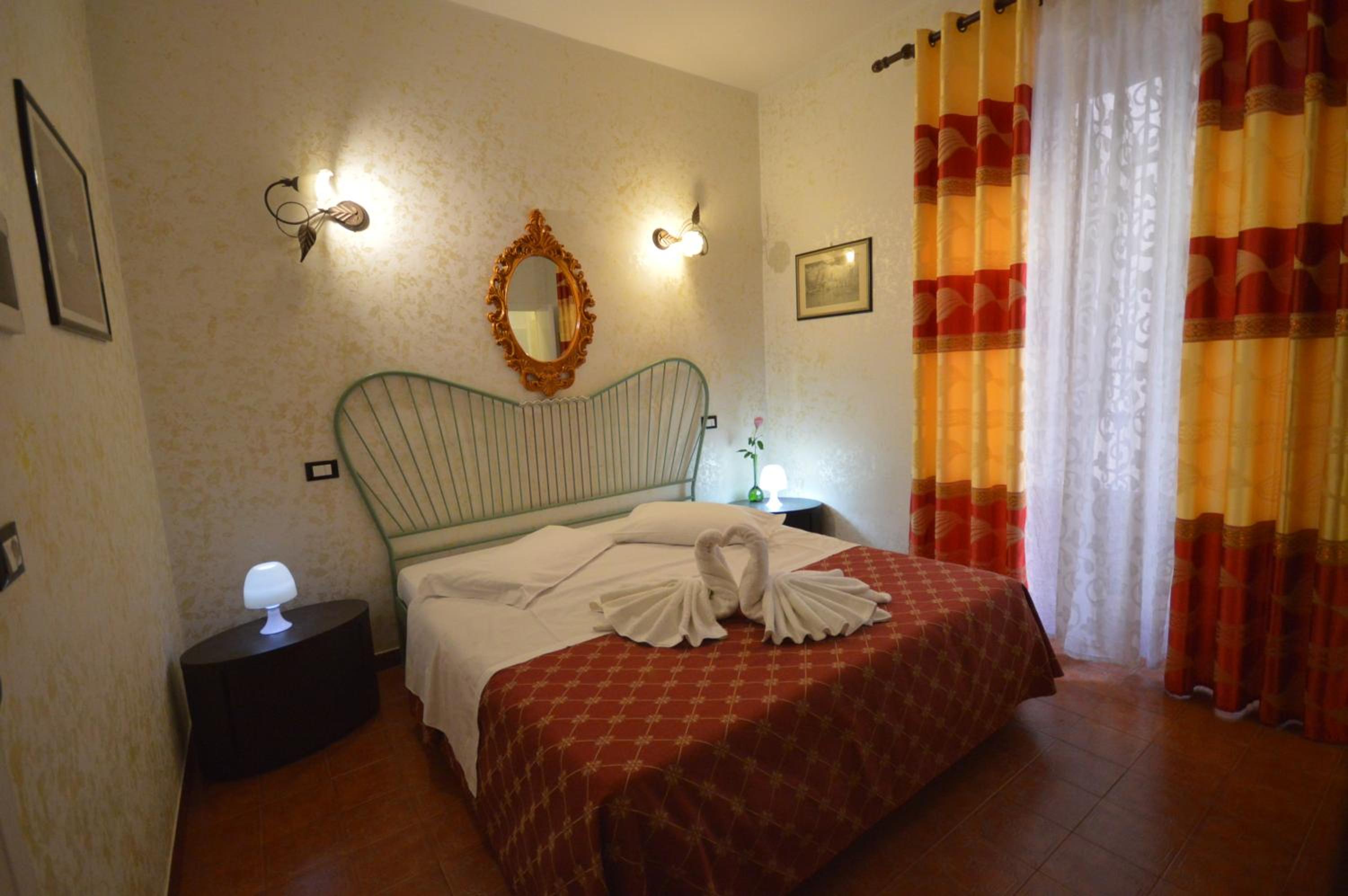 Double or Twin Room with Private Bathroom