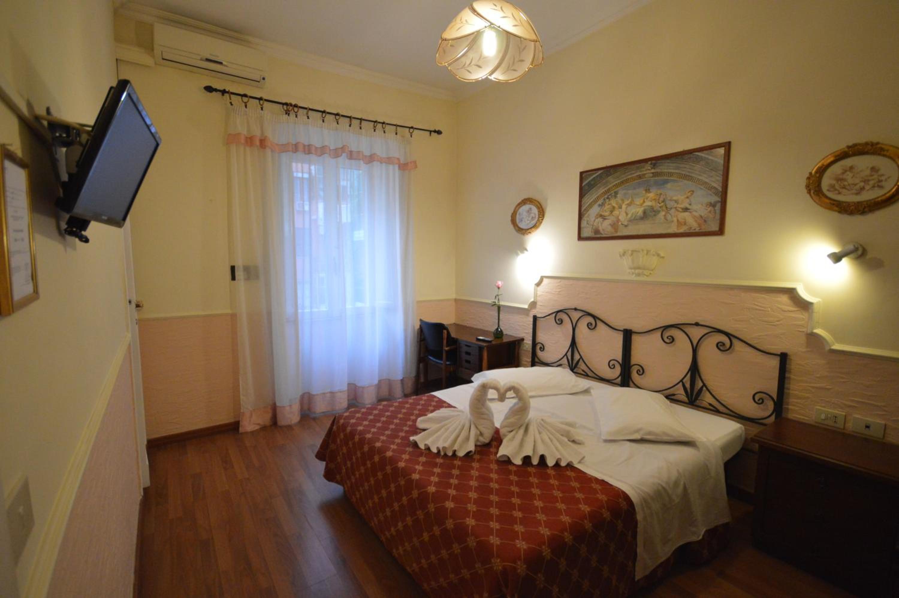 Double or Twin Room with Private Bathroom